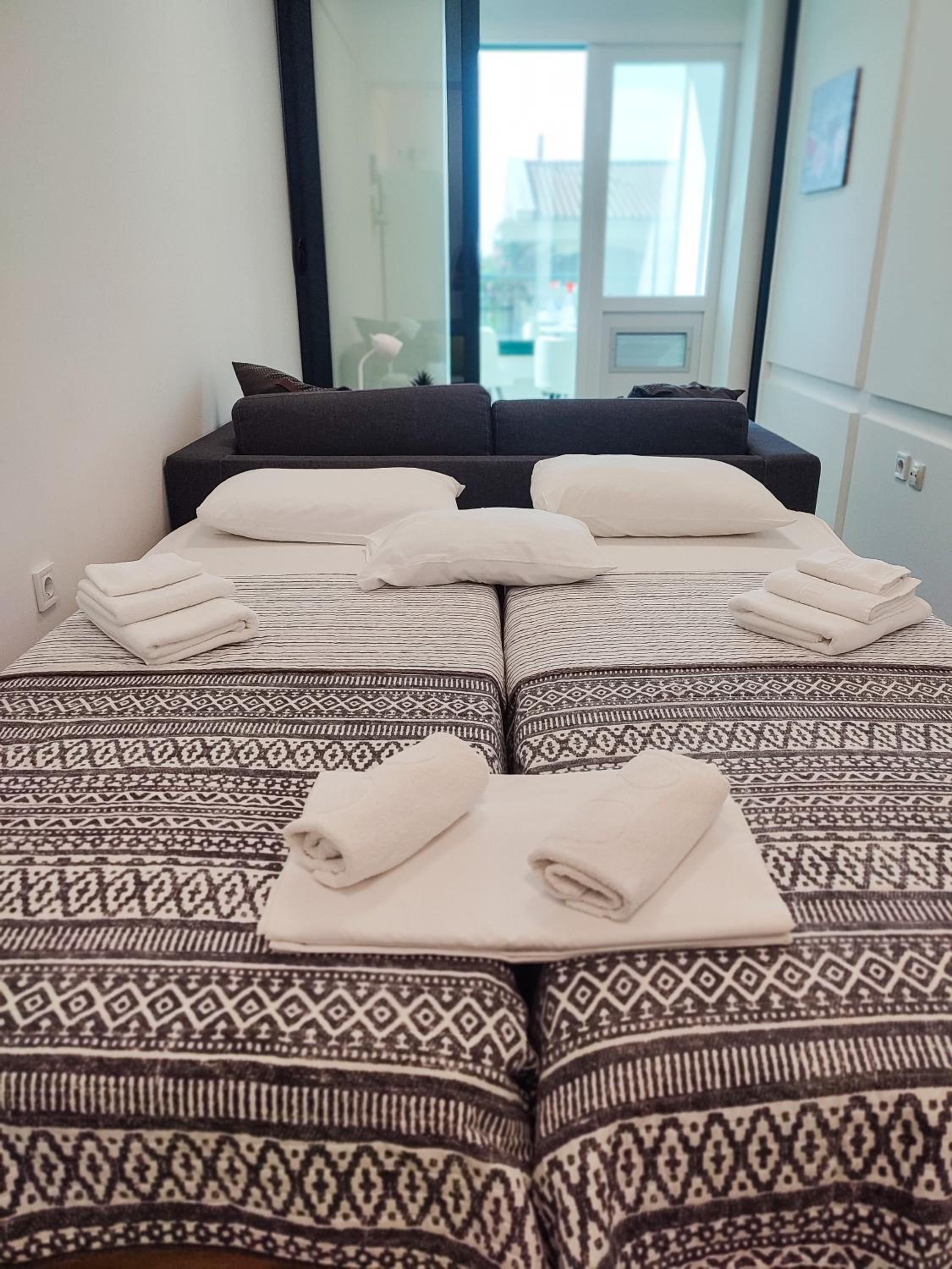 Studio with Sea View and Free Spa Access