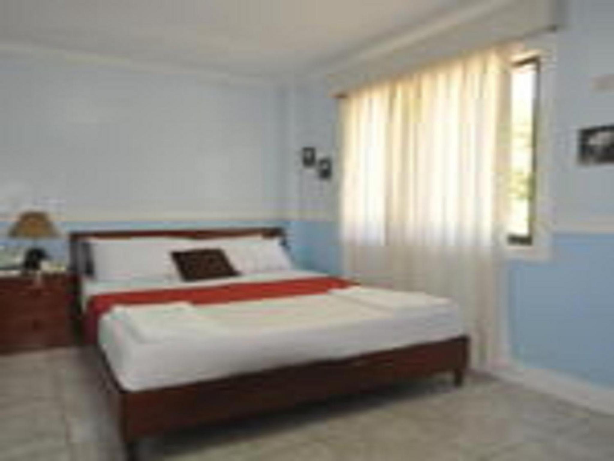 Standard Double Room - Photo 6