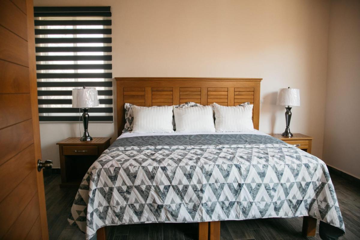 Deluxe Family Suite photo 3