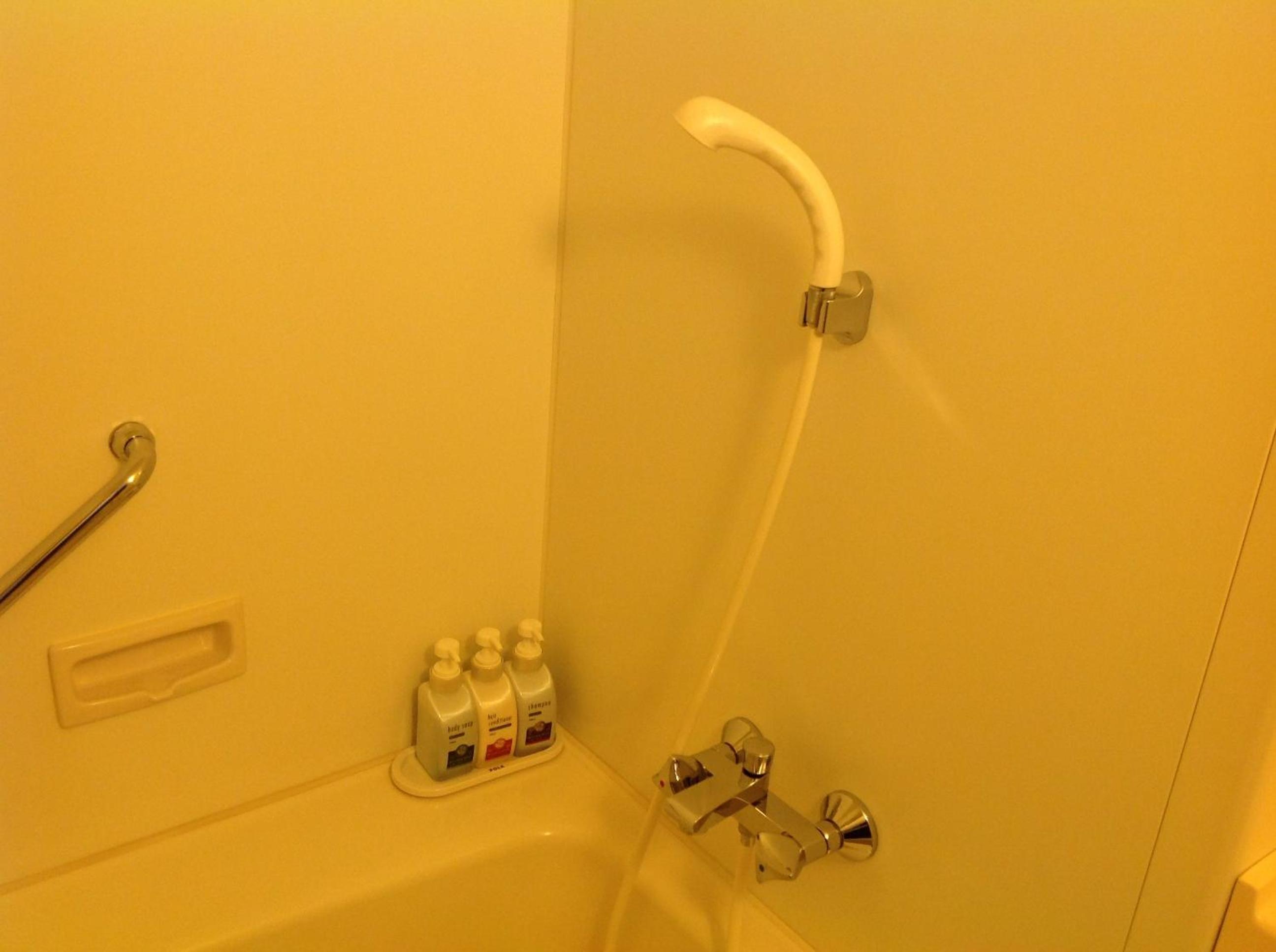 Twin Room - Smoking - Photo 3