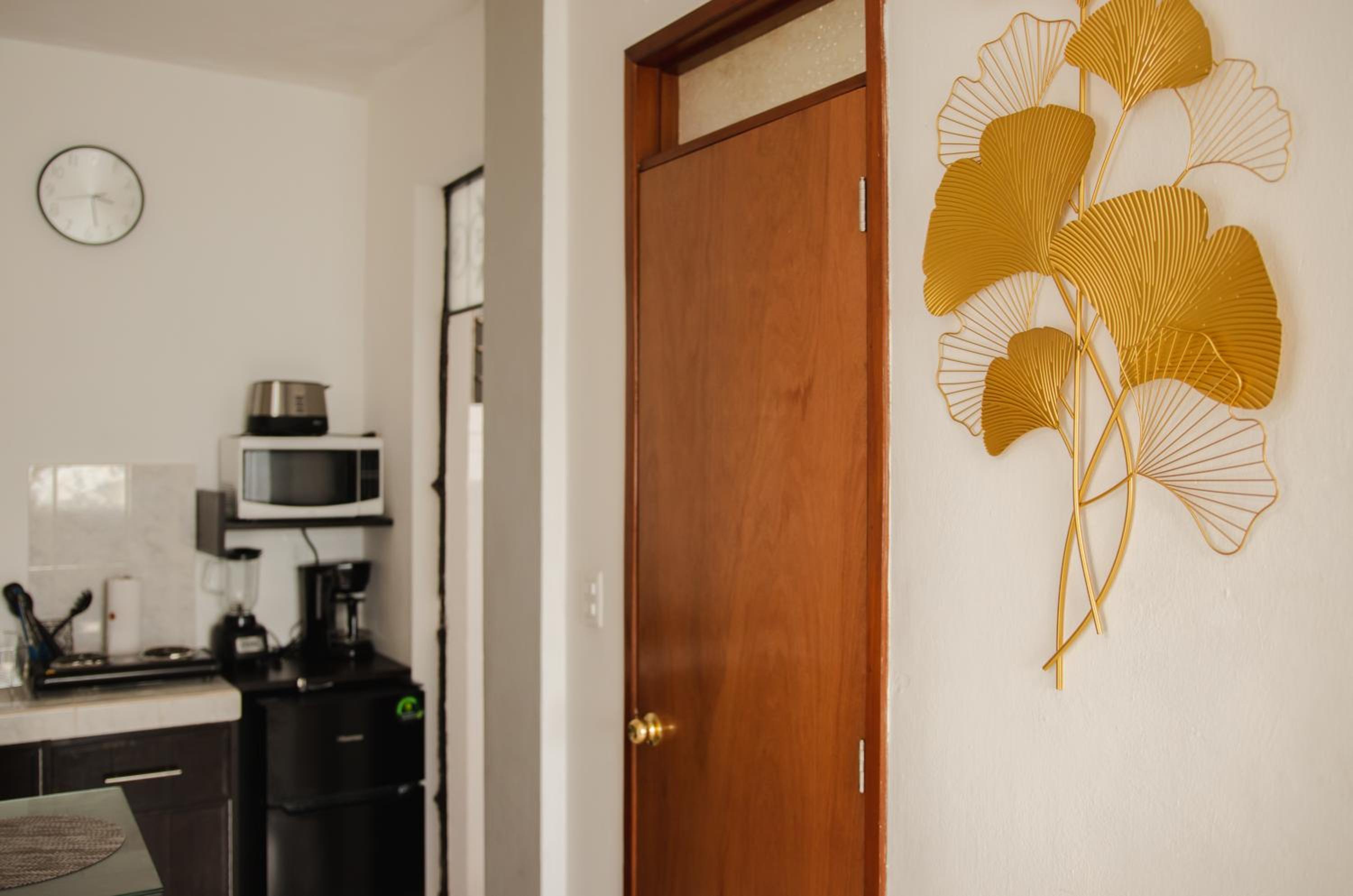 One-Bedroom Apartment - Photo 40