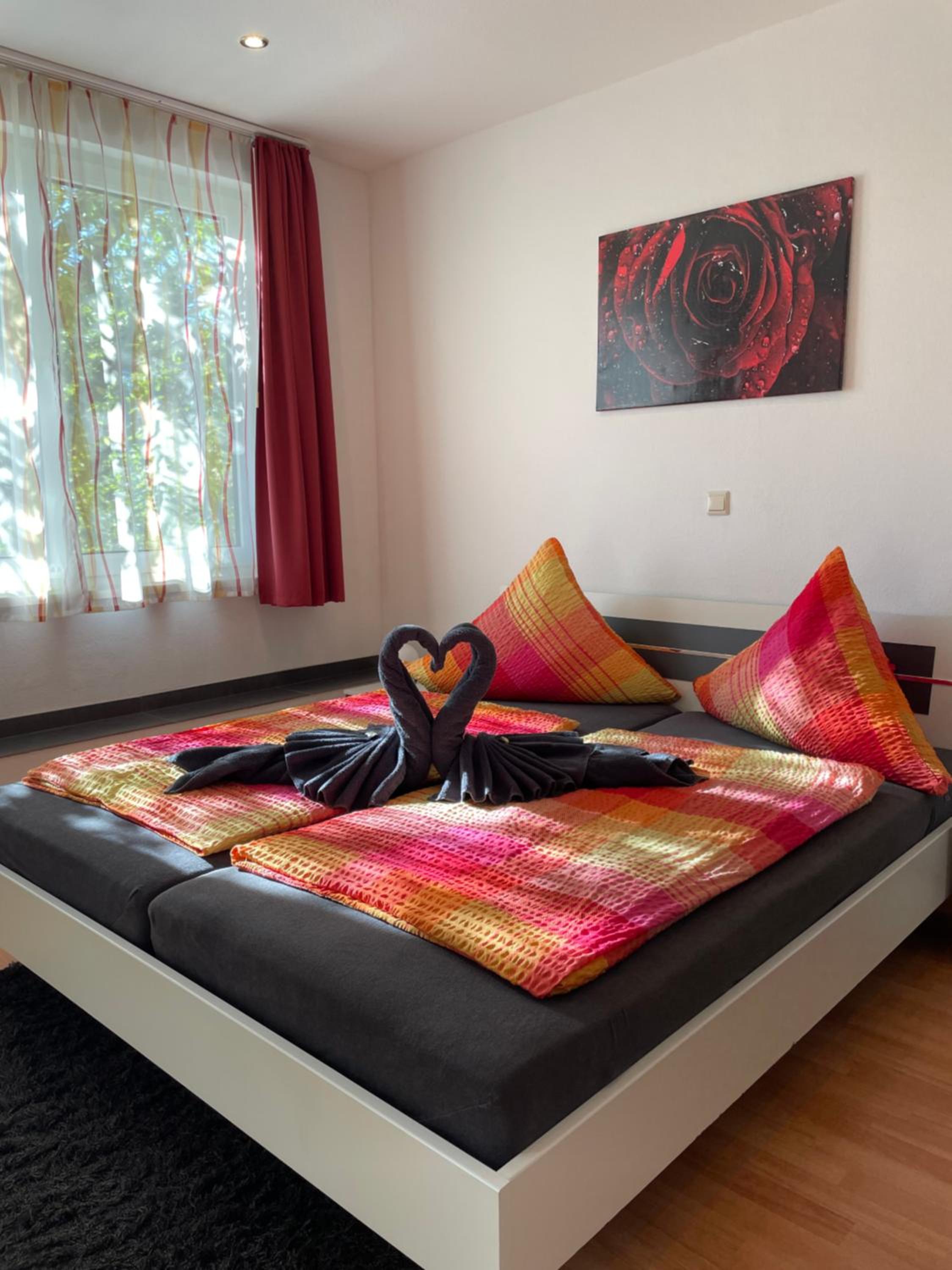 Double Room - Photo 9
