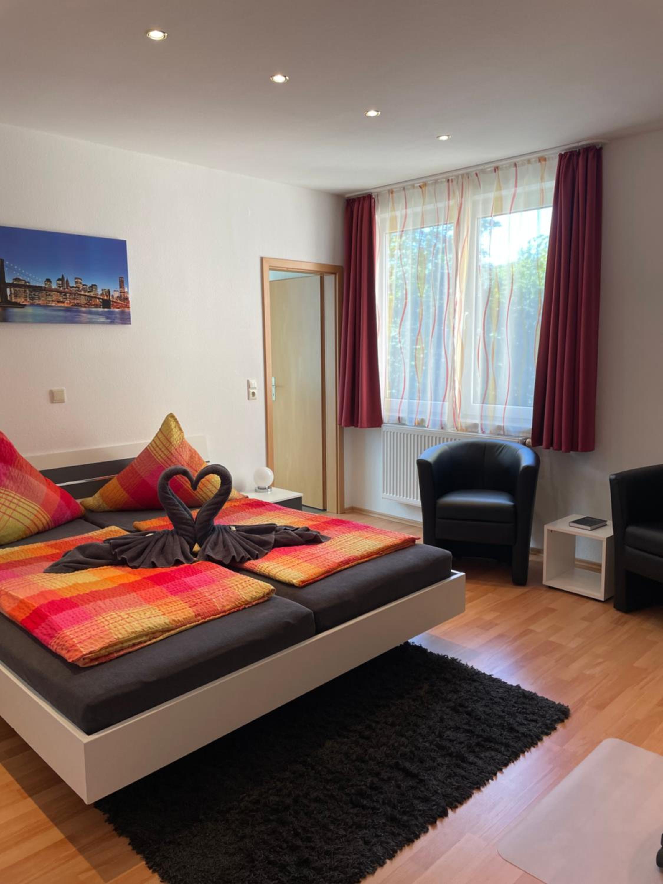 Double Room - Photo 10