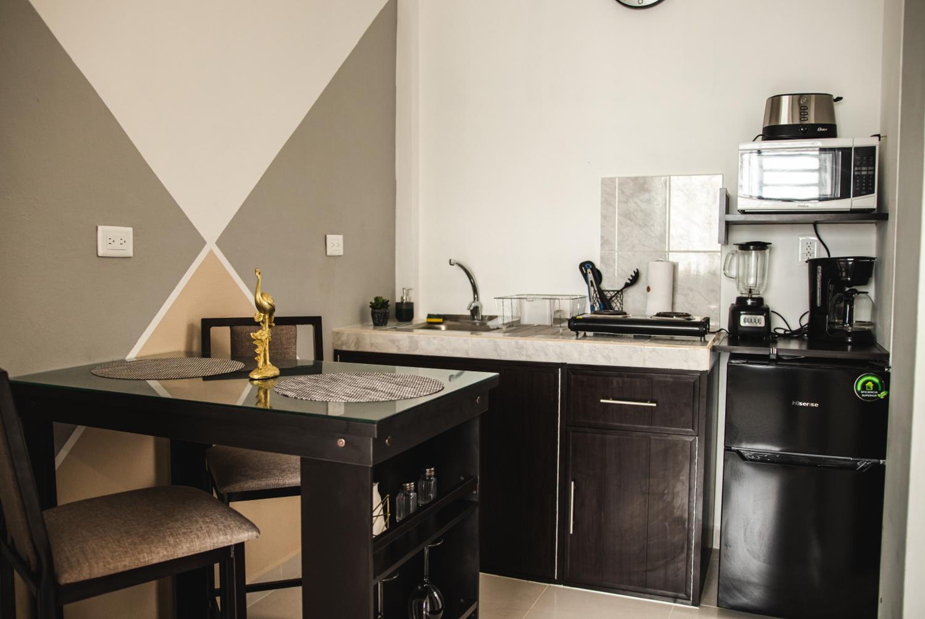 One-Bedroom Apartment - Photo 13