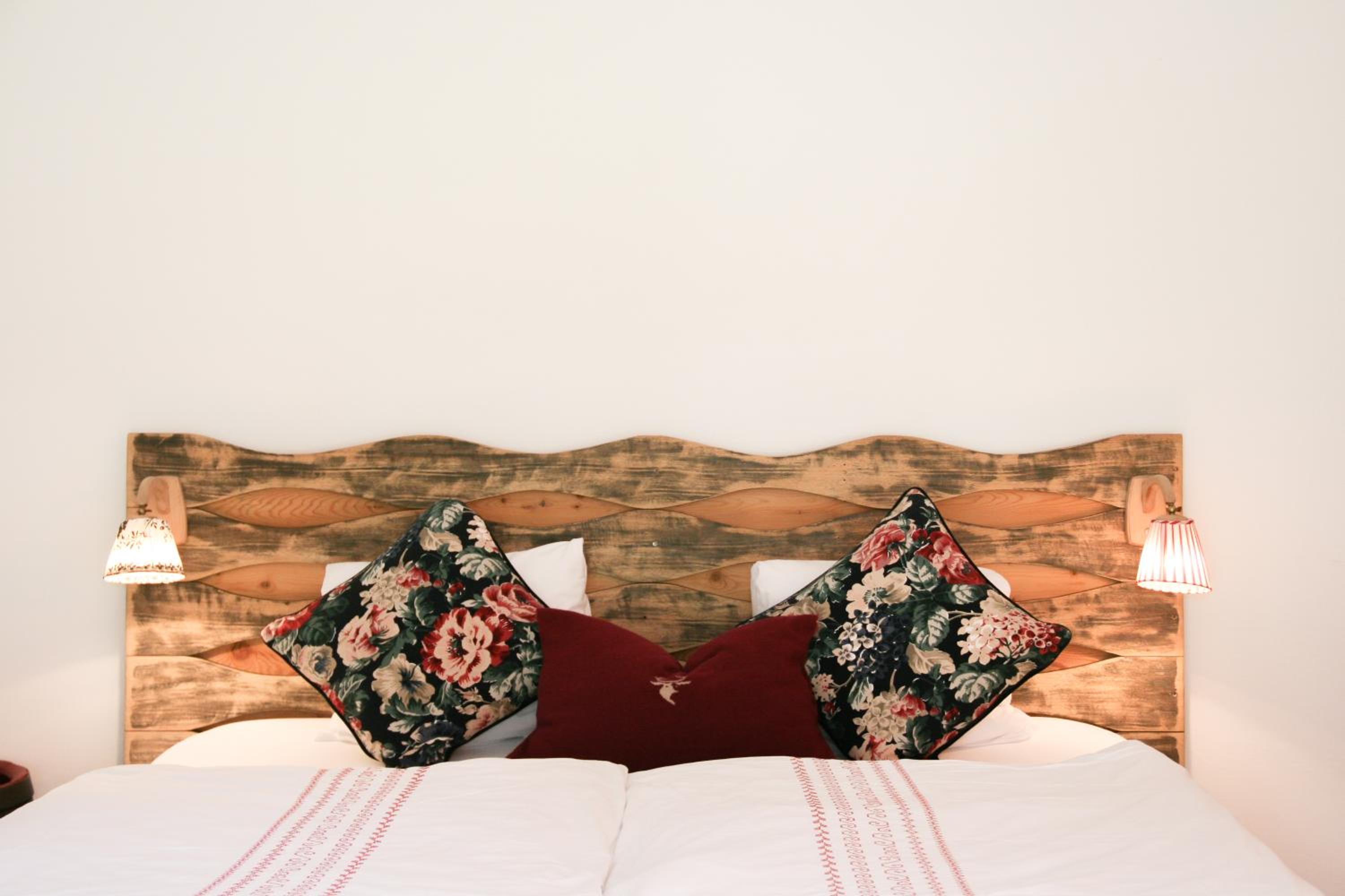 Deluxe Double Room - Photo 14