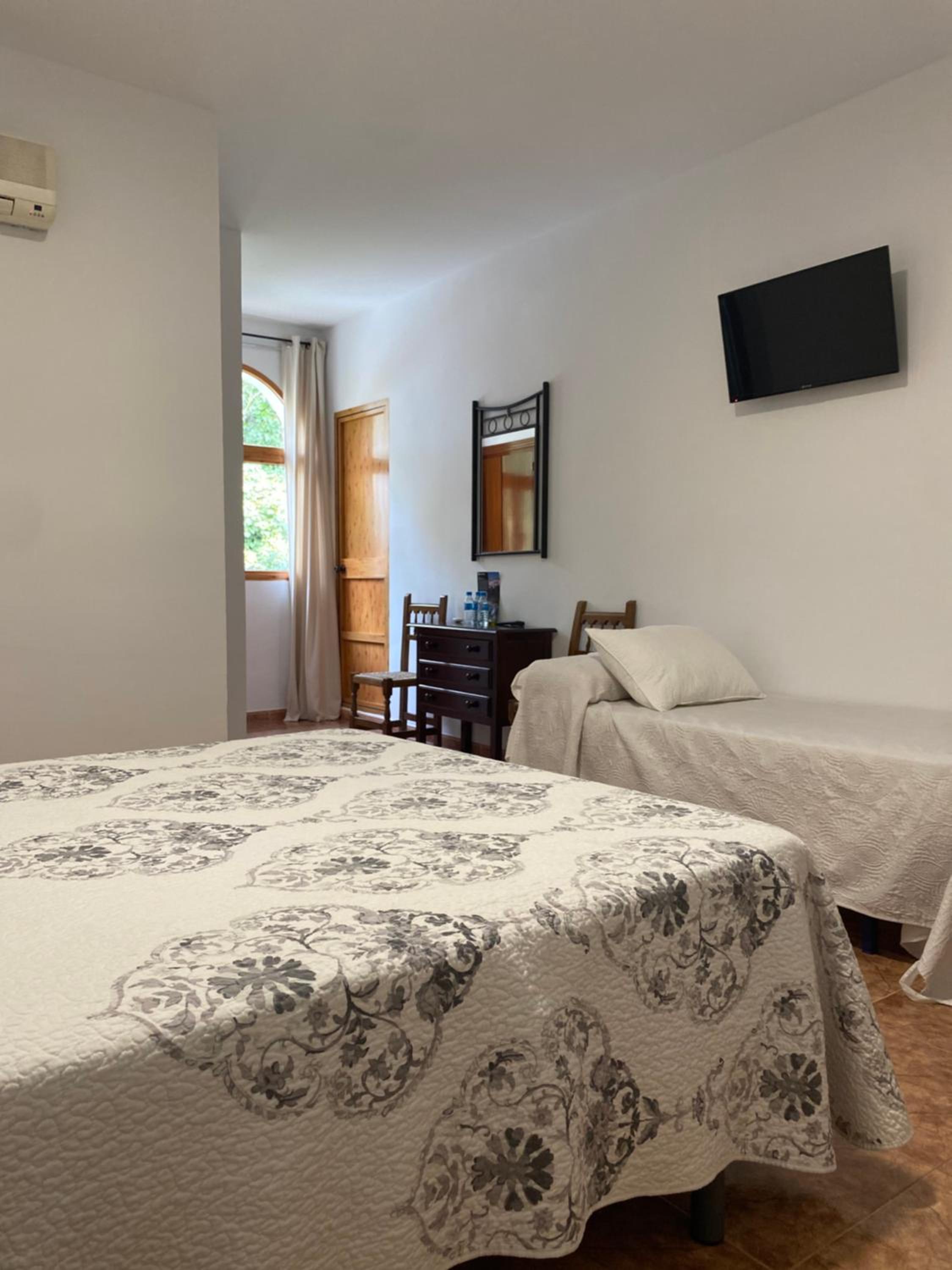 Triple Room photo 2