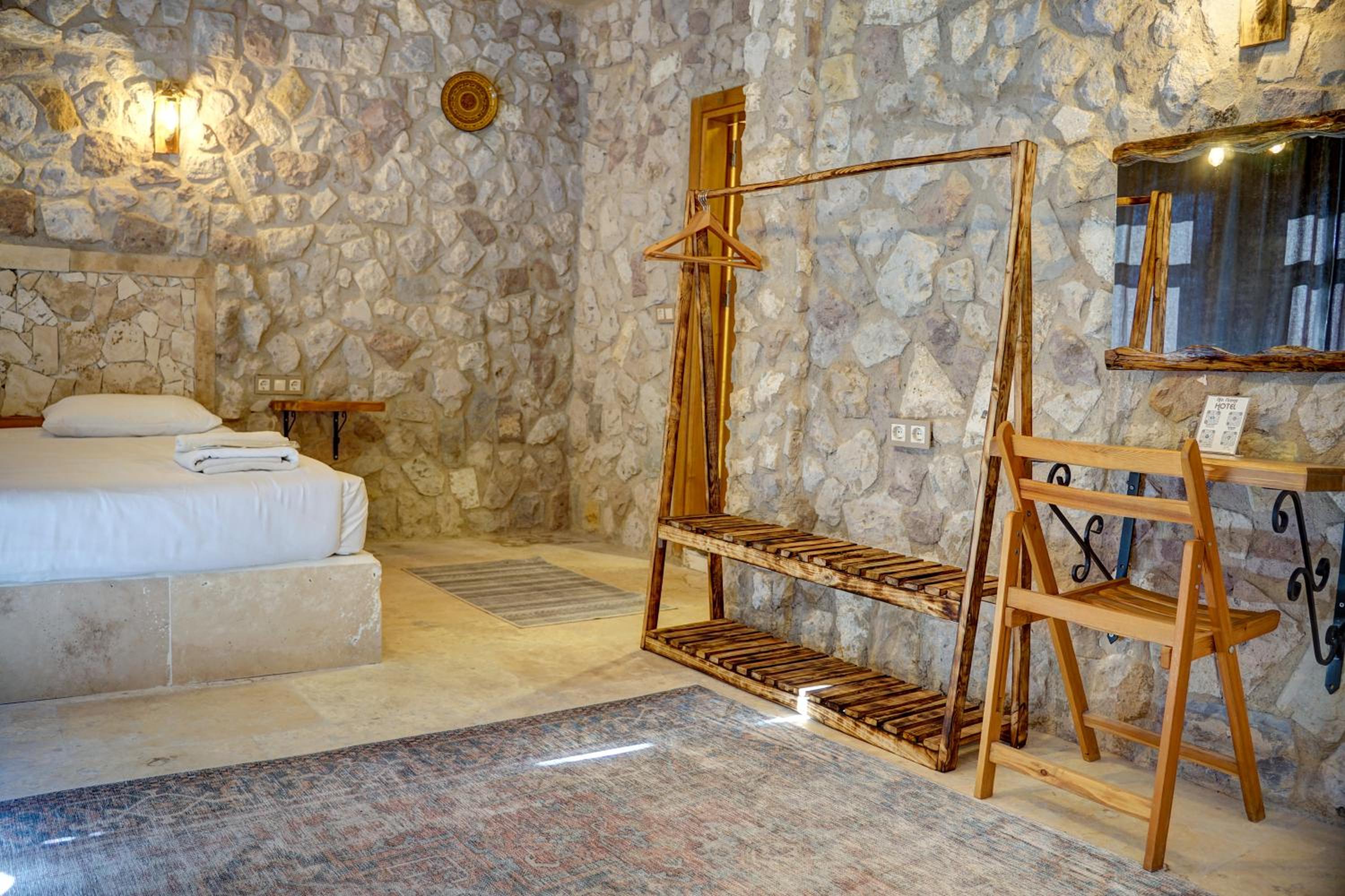 Basic Triple Room - Photo 3