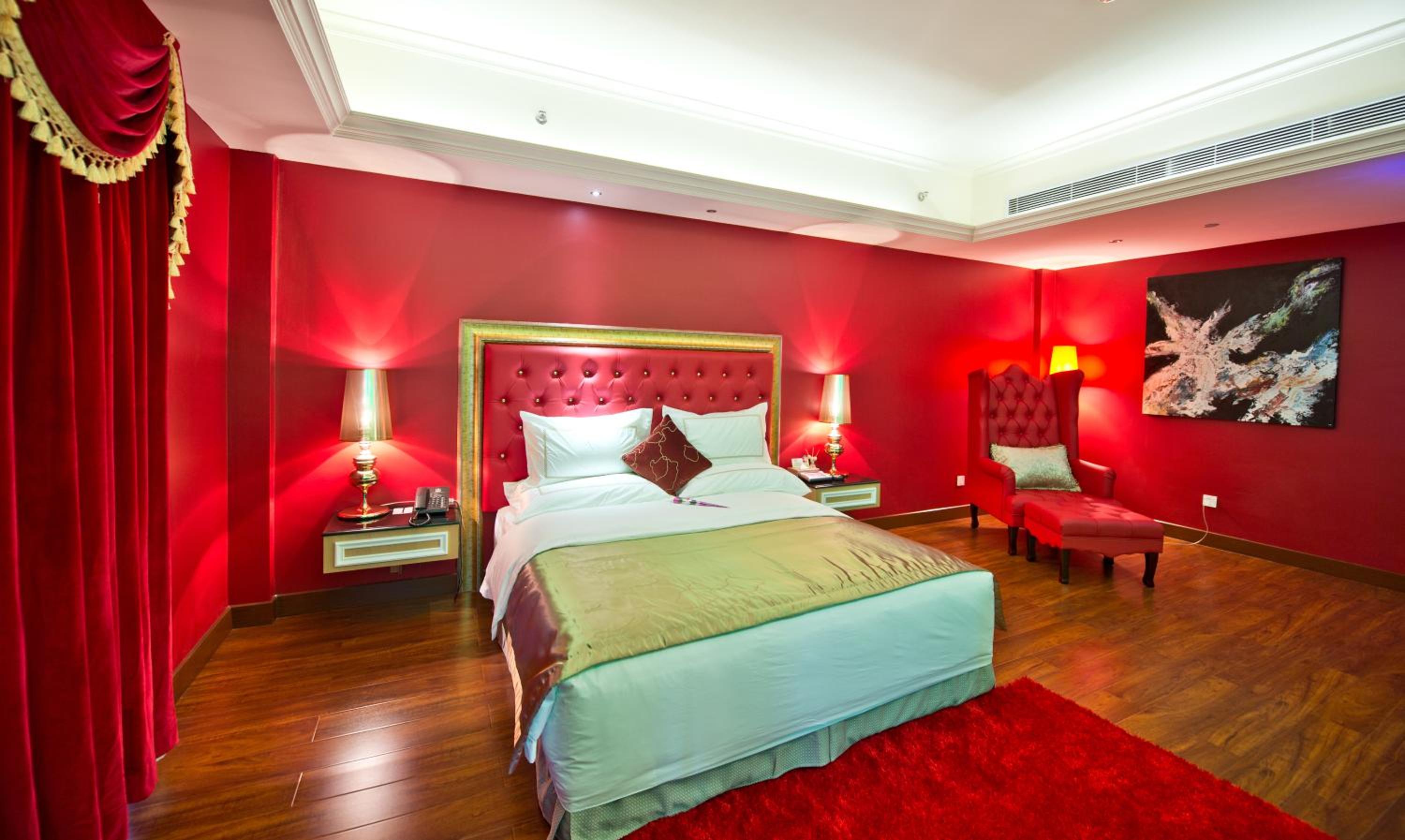 King Suite C photo 1