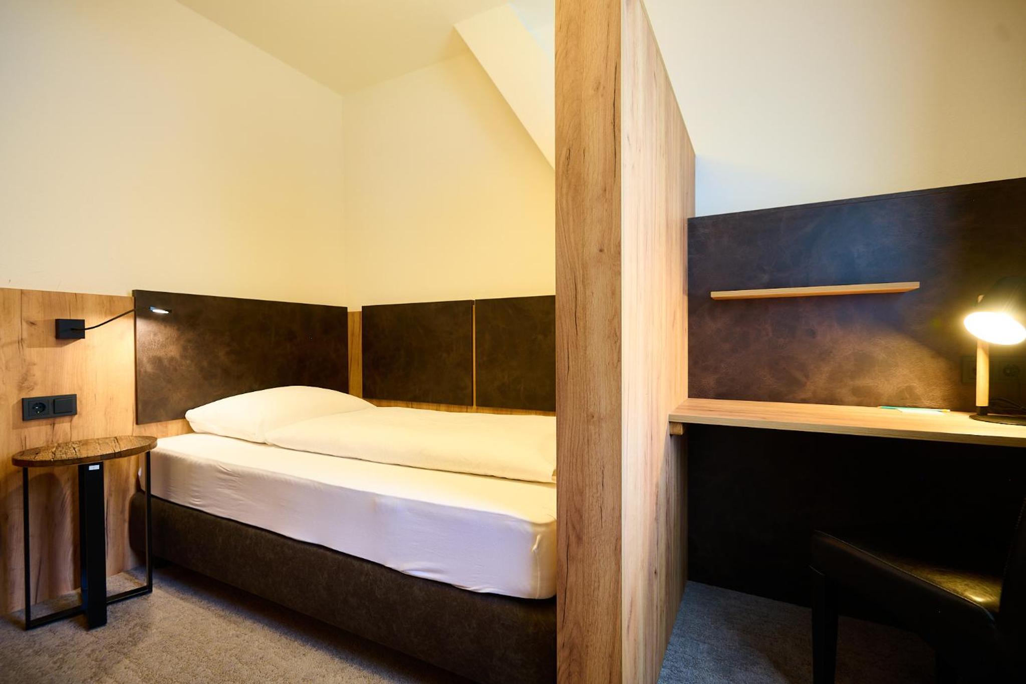 Single Room photo 3