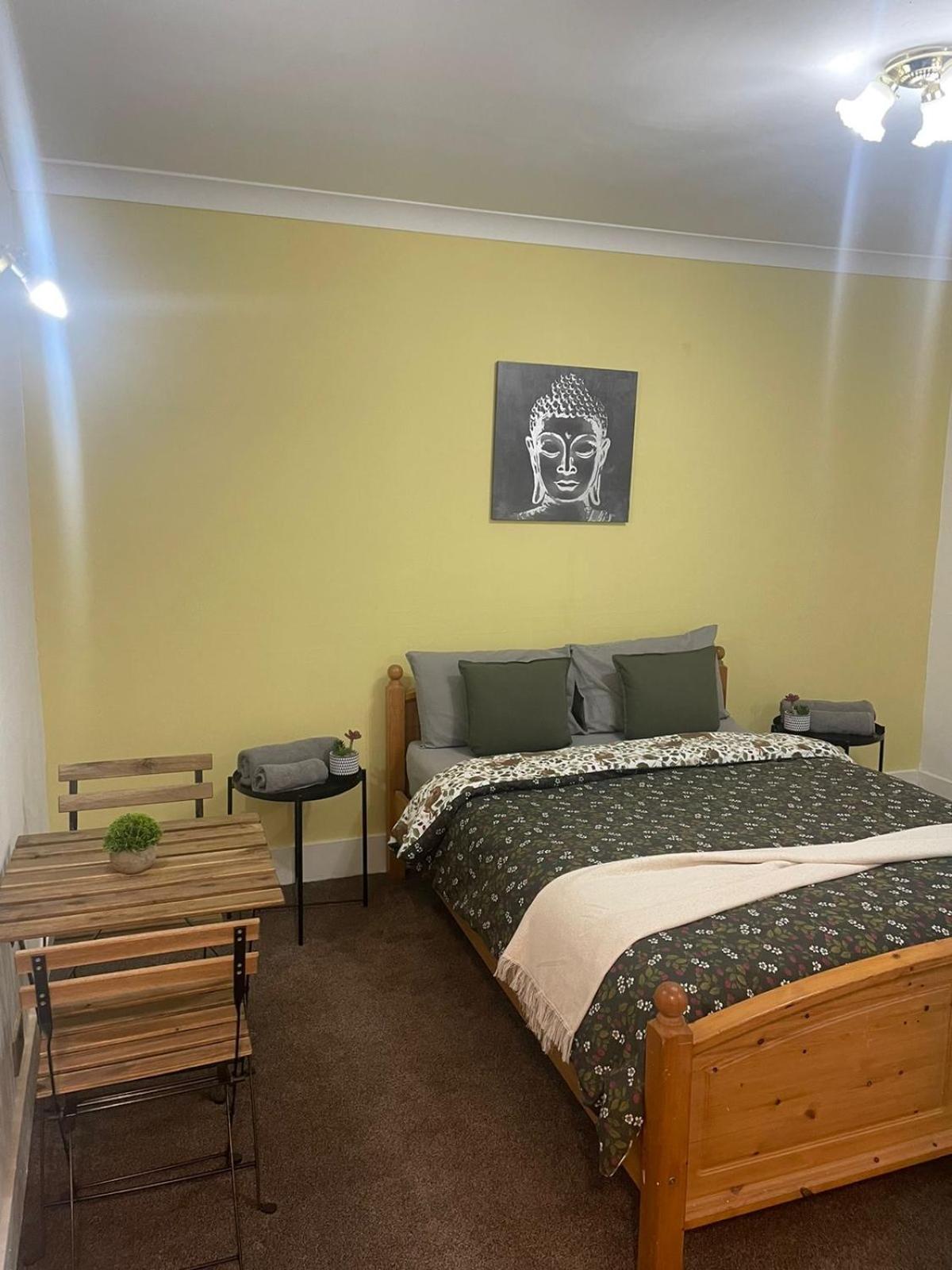 Basic Triple Room