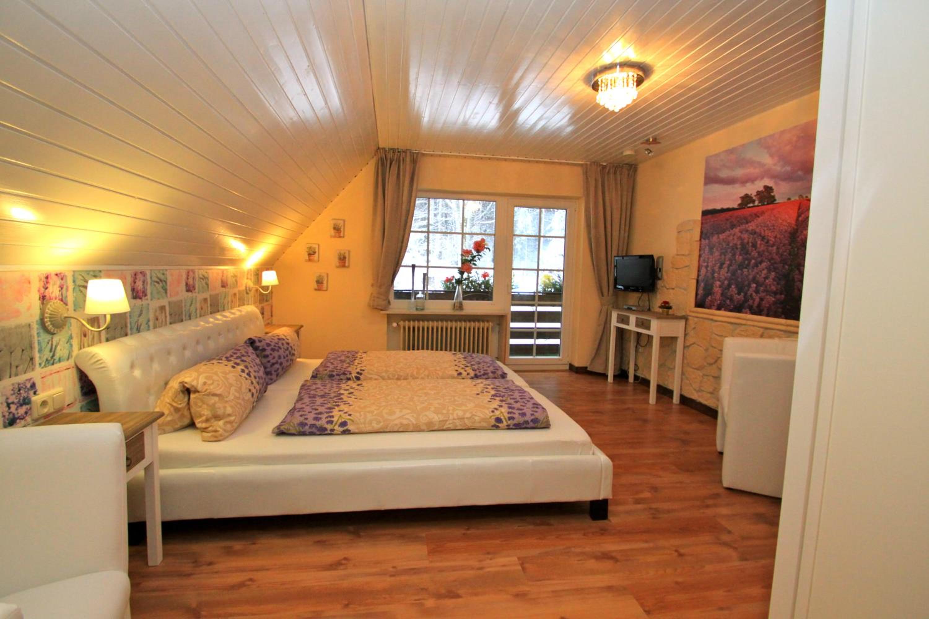 Double Room with Balcony photo 2