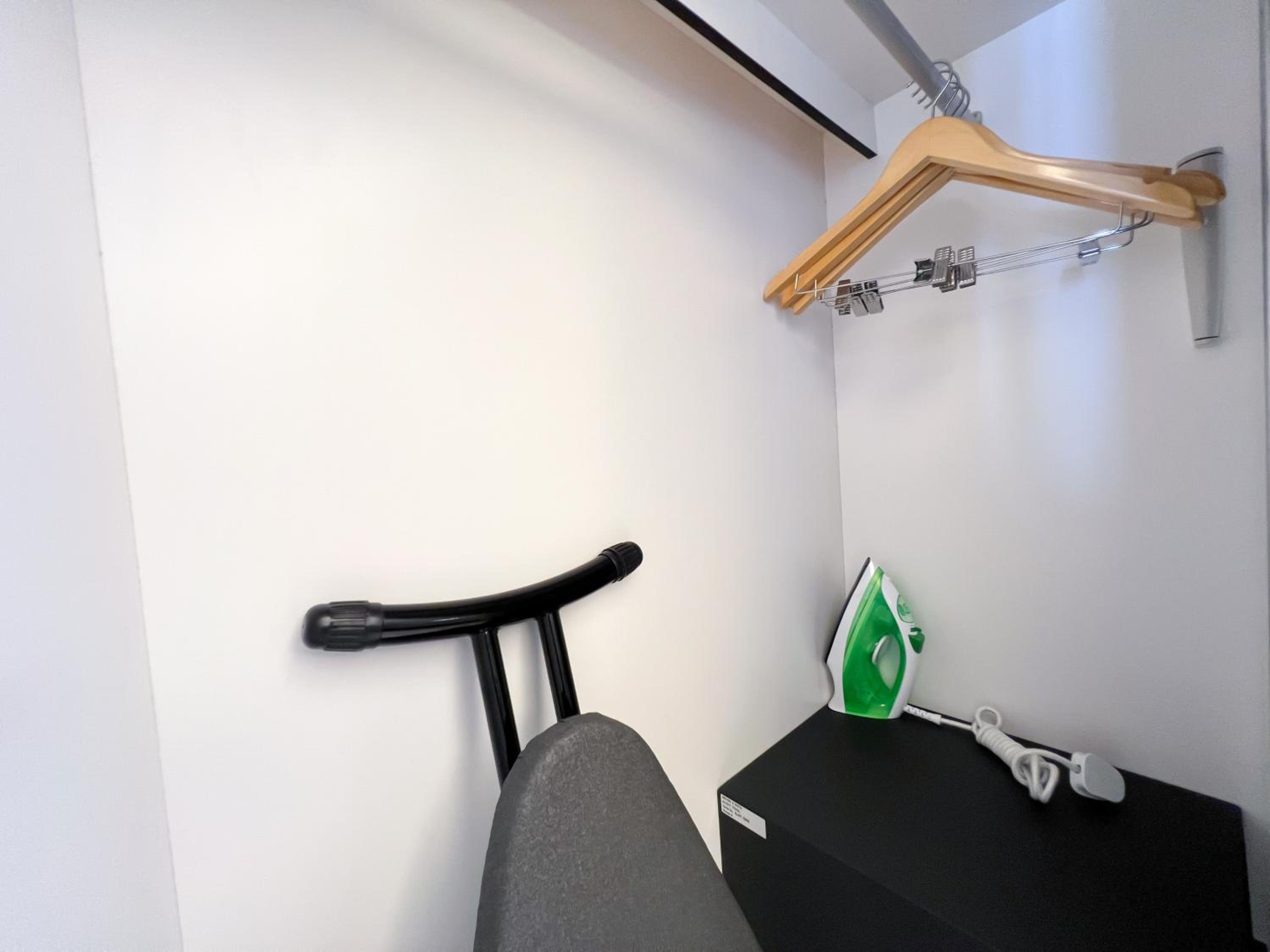 Standard Studio - Photo 25