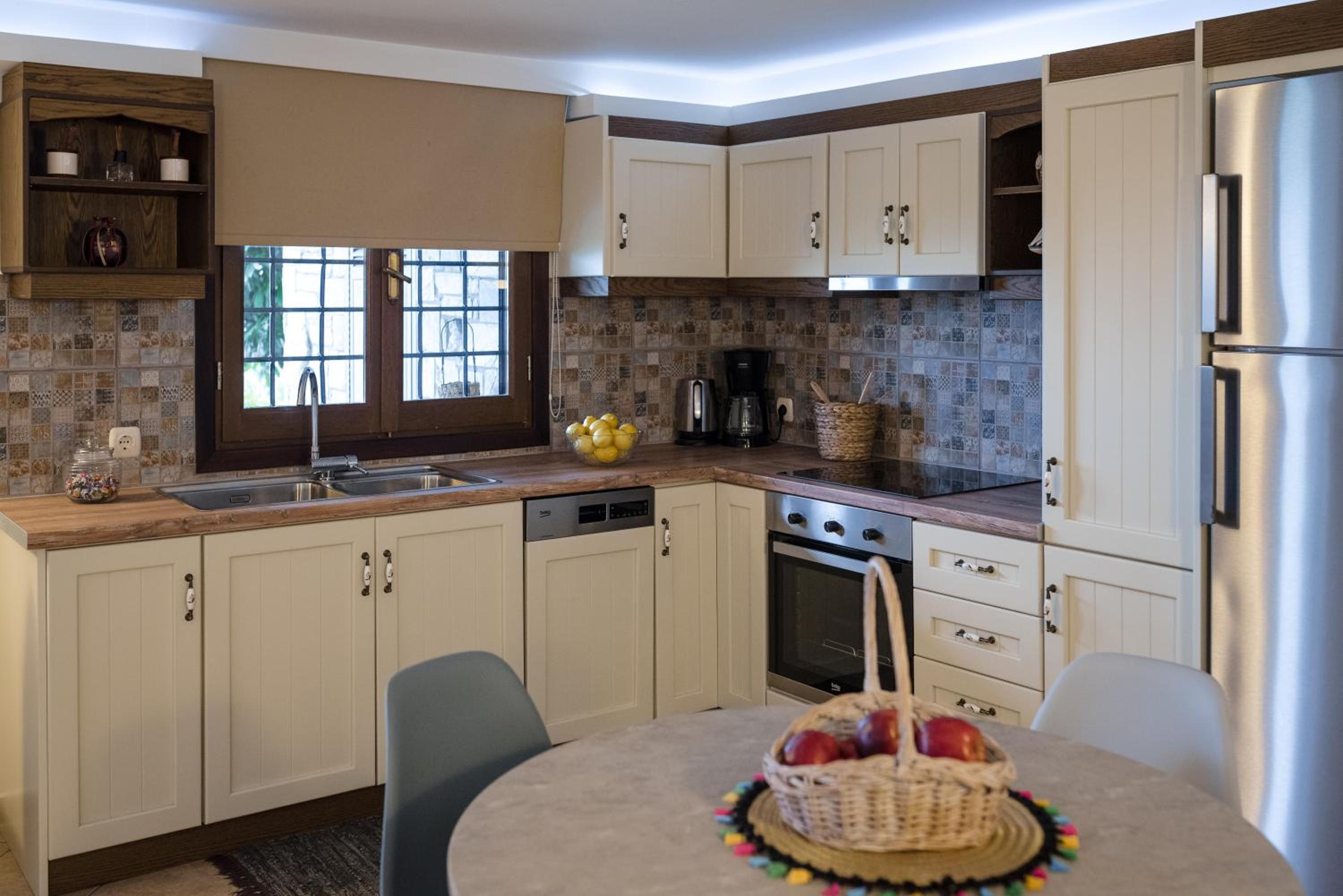 Superior Apartment - Photo 6