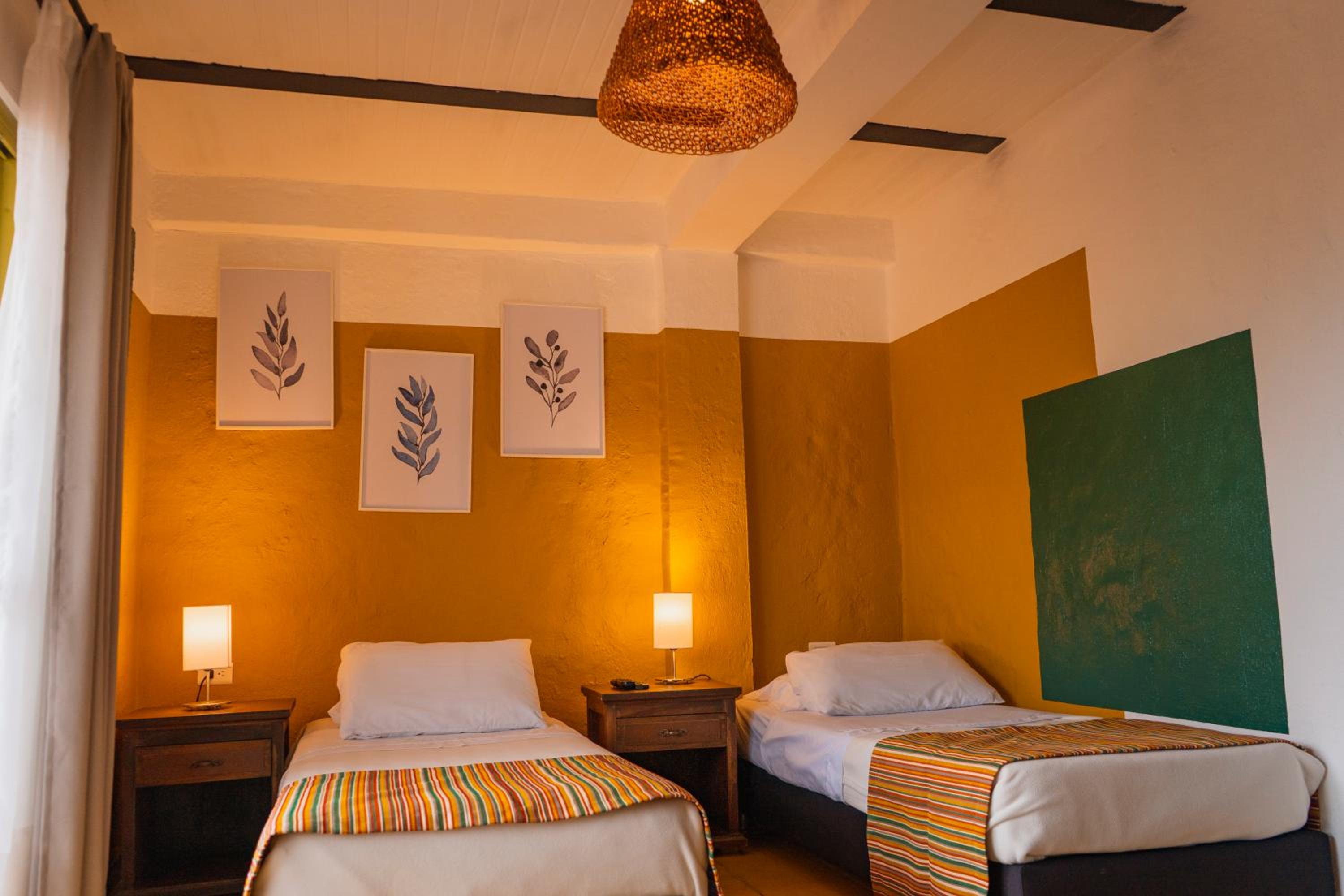 Standard Twin Room