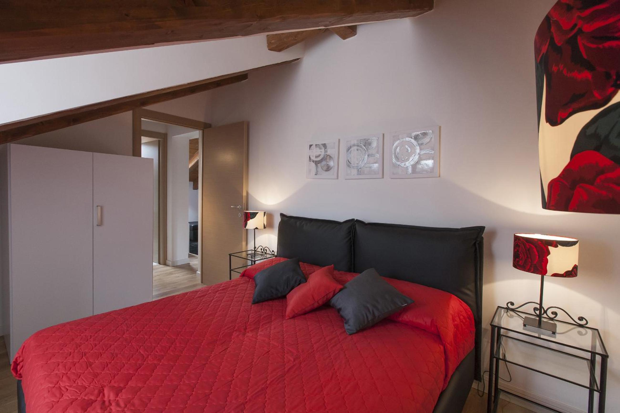 Penthouse Apartment photo 2
