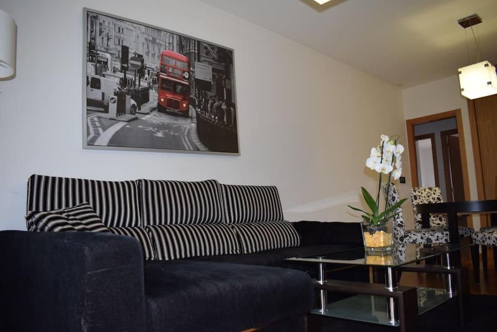 Three-Bedroom Apartment photo 3