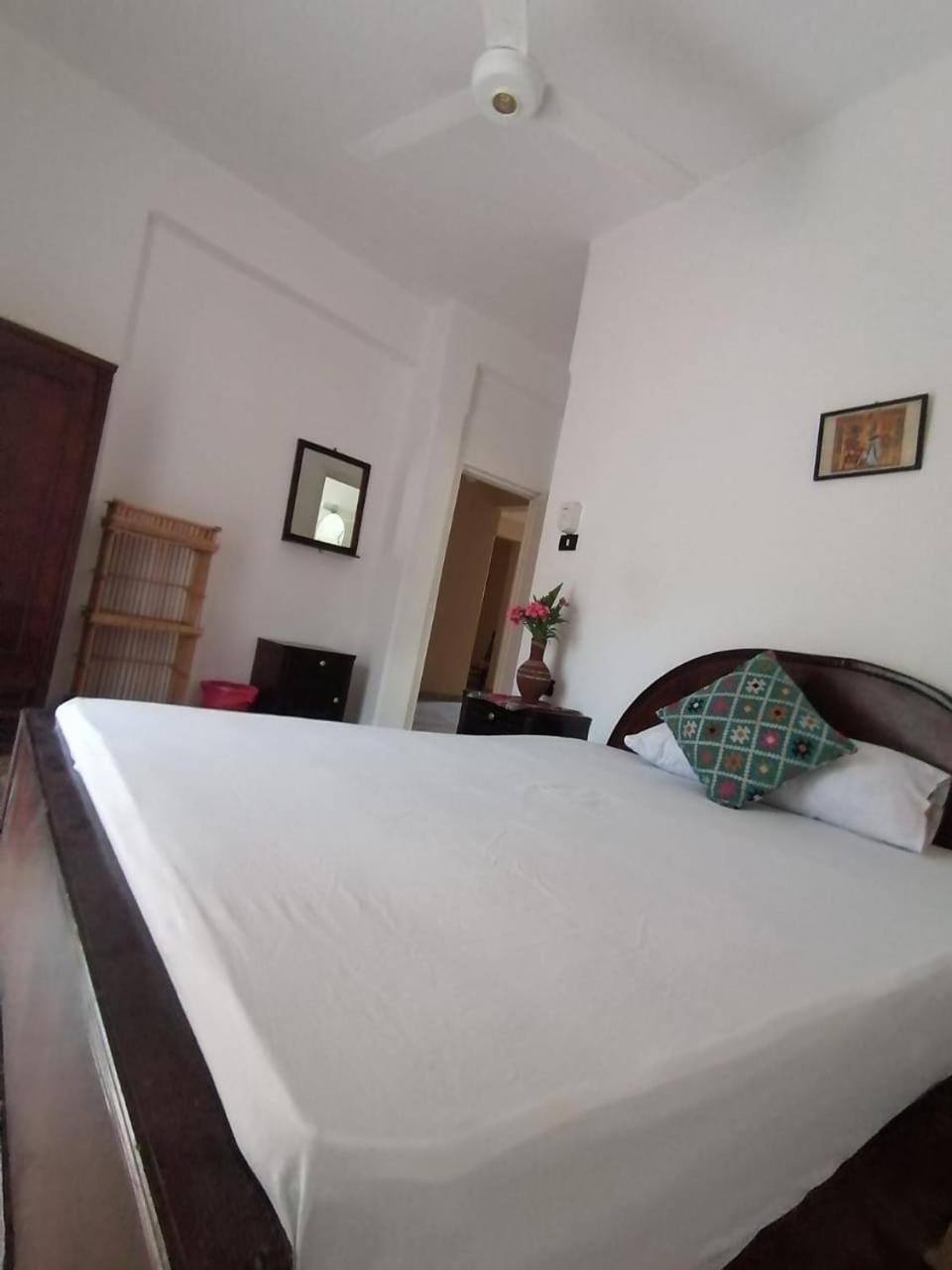 Deluxe King Room photo 1