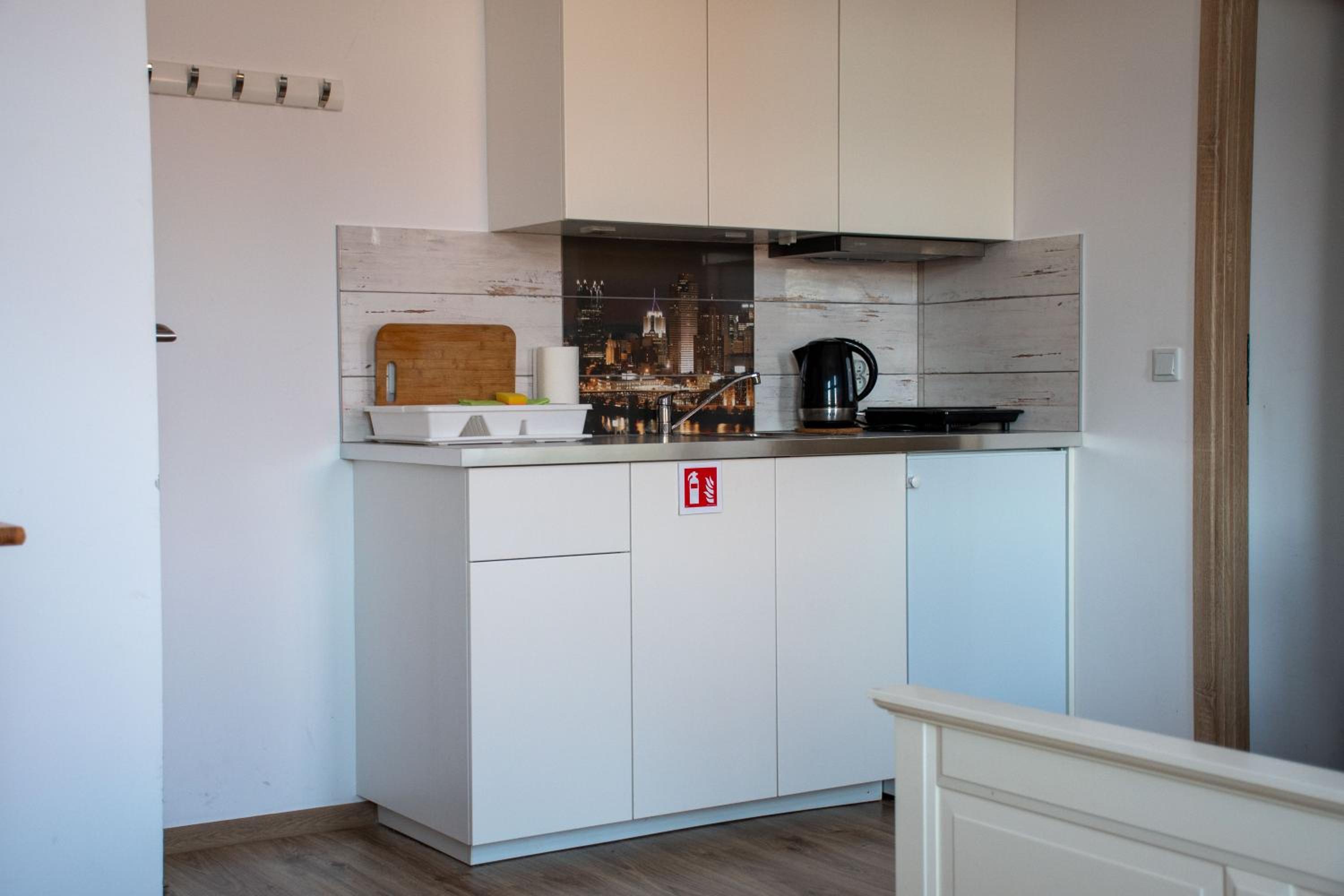 Two-Bedroom Apartment - Photo 9
