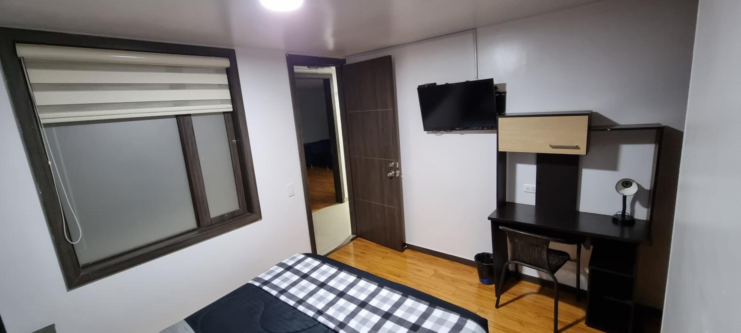 Double Room - Photo 8