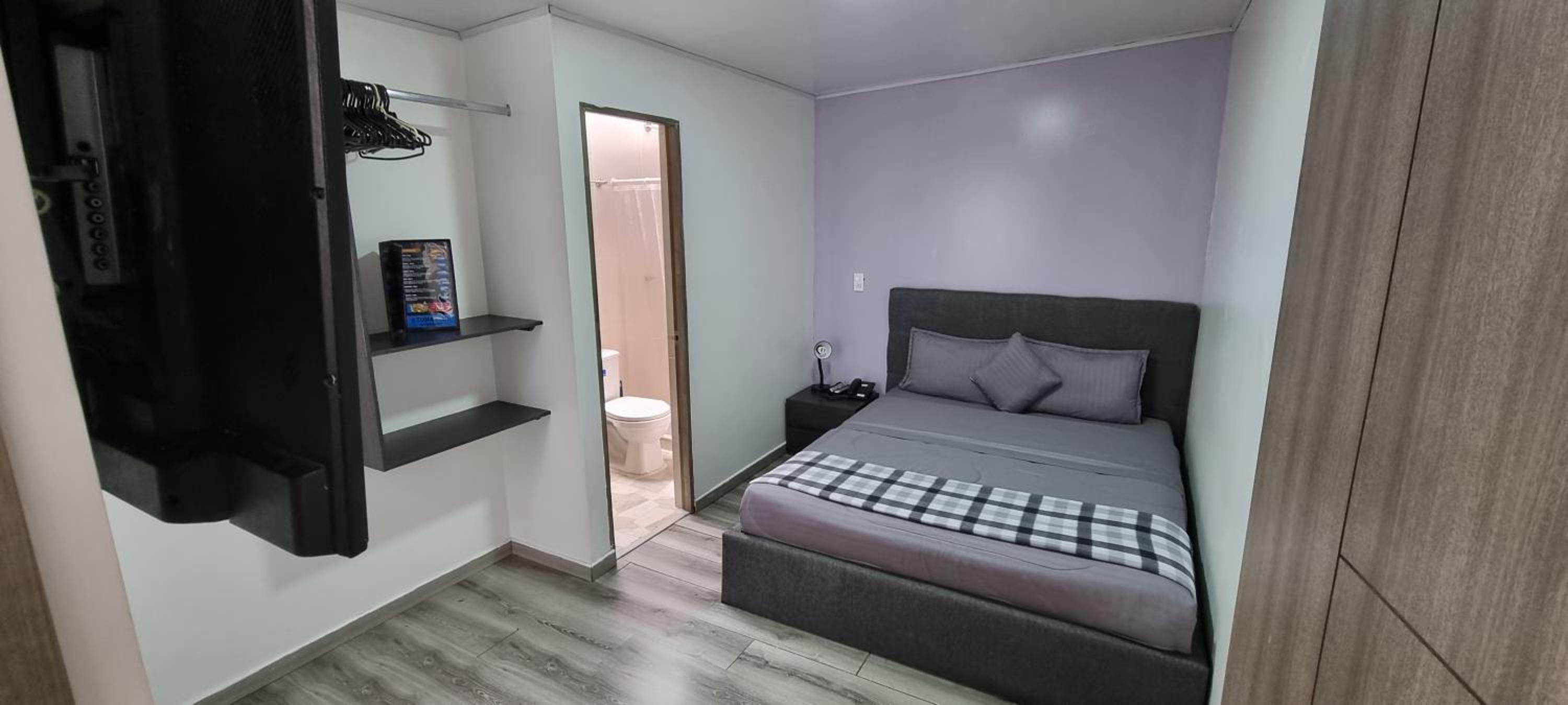 Double Room - Photo 6