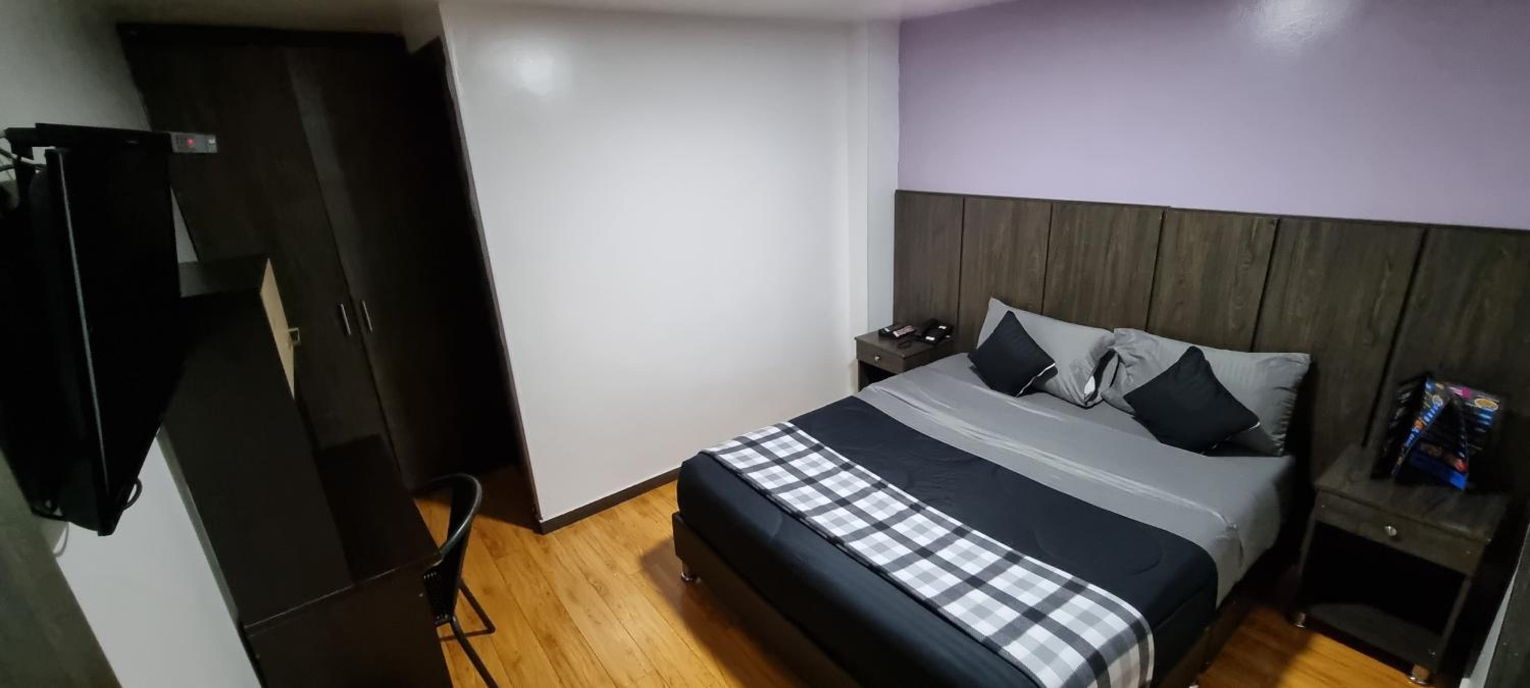 Double Room - Photo 7