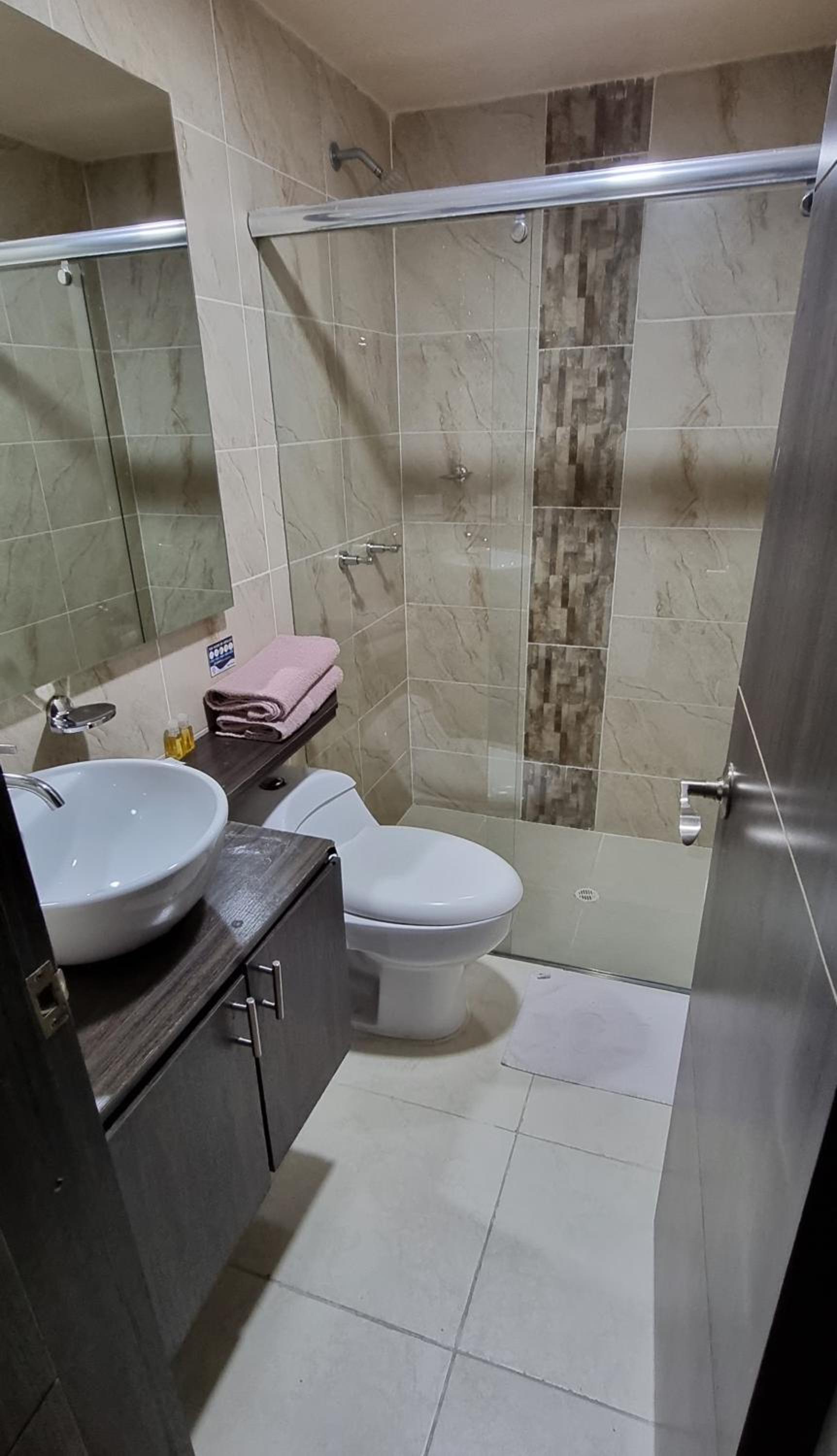 Double Room - Photo 10