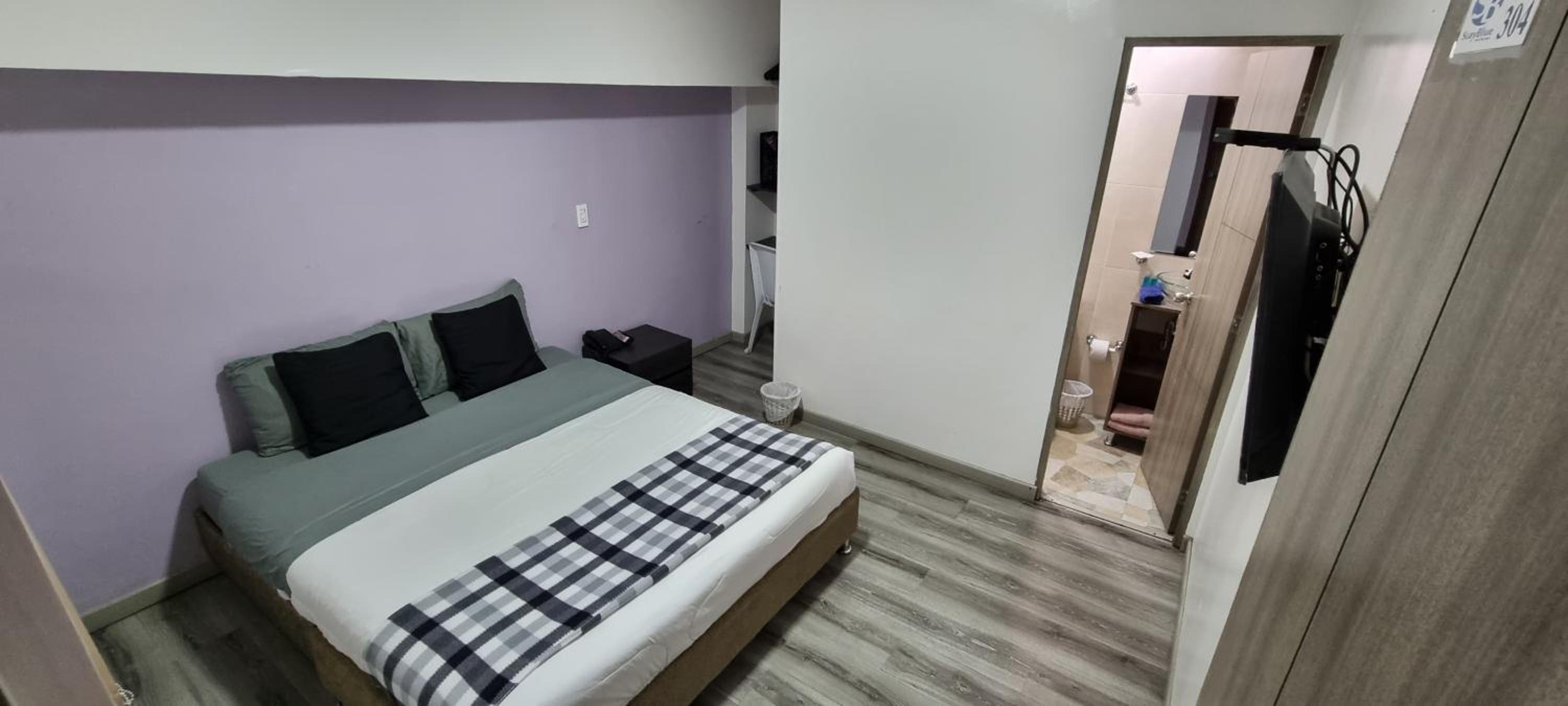 Double Room - Photo 5