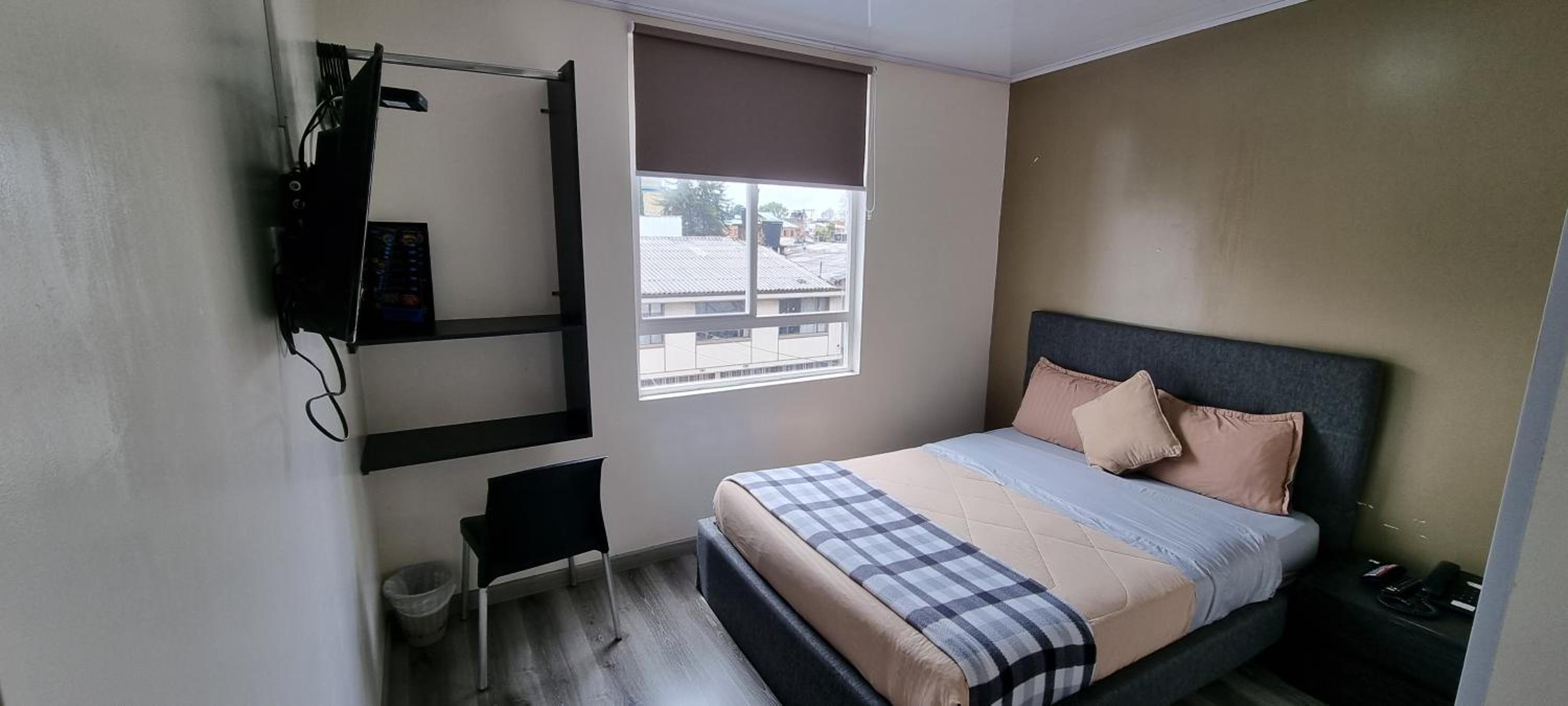 Double Room - Photo 4
