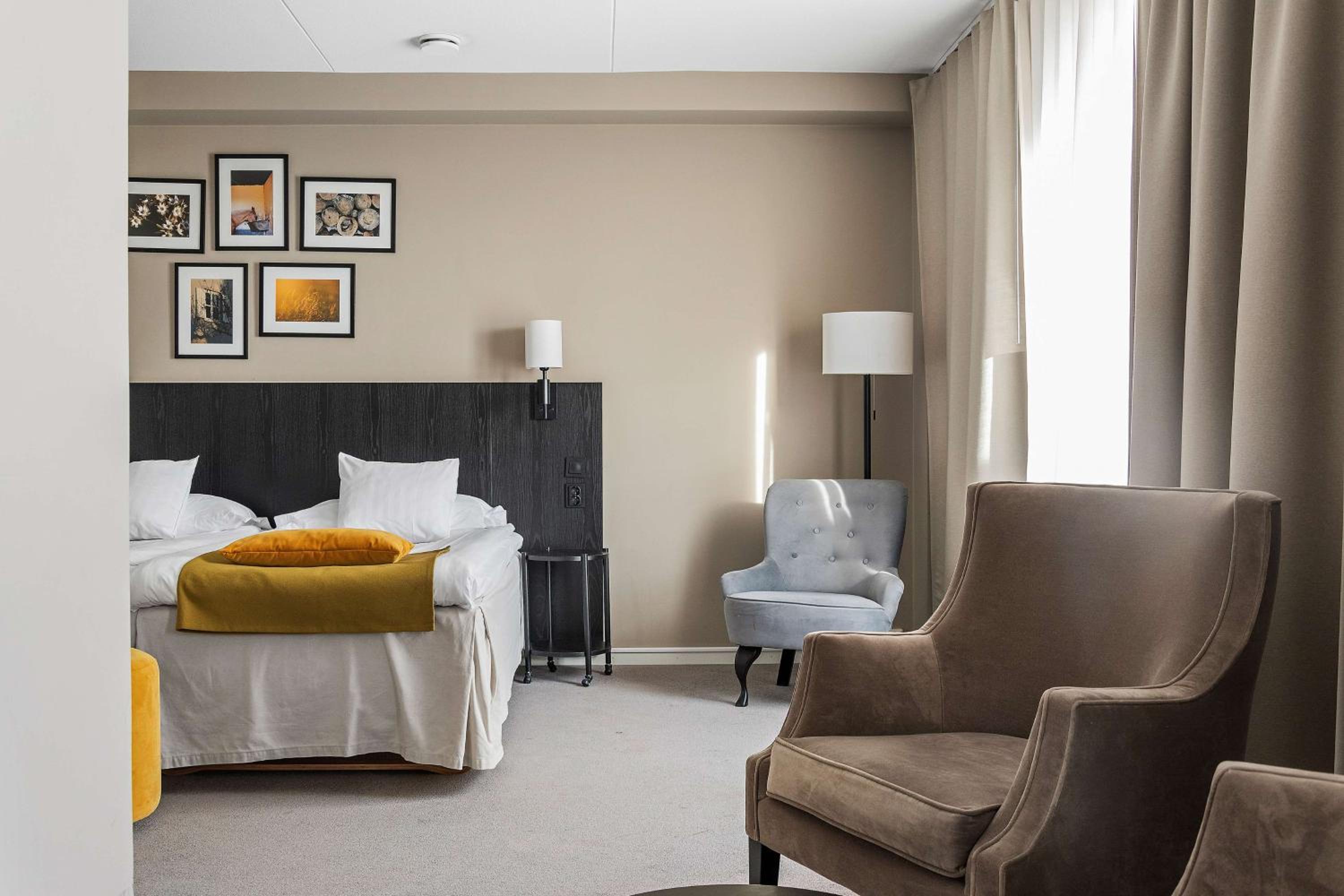 Deluxe Twin Room - Photo 1