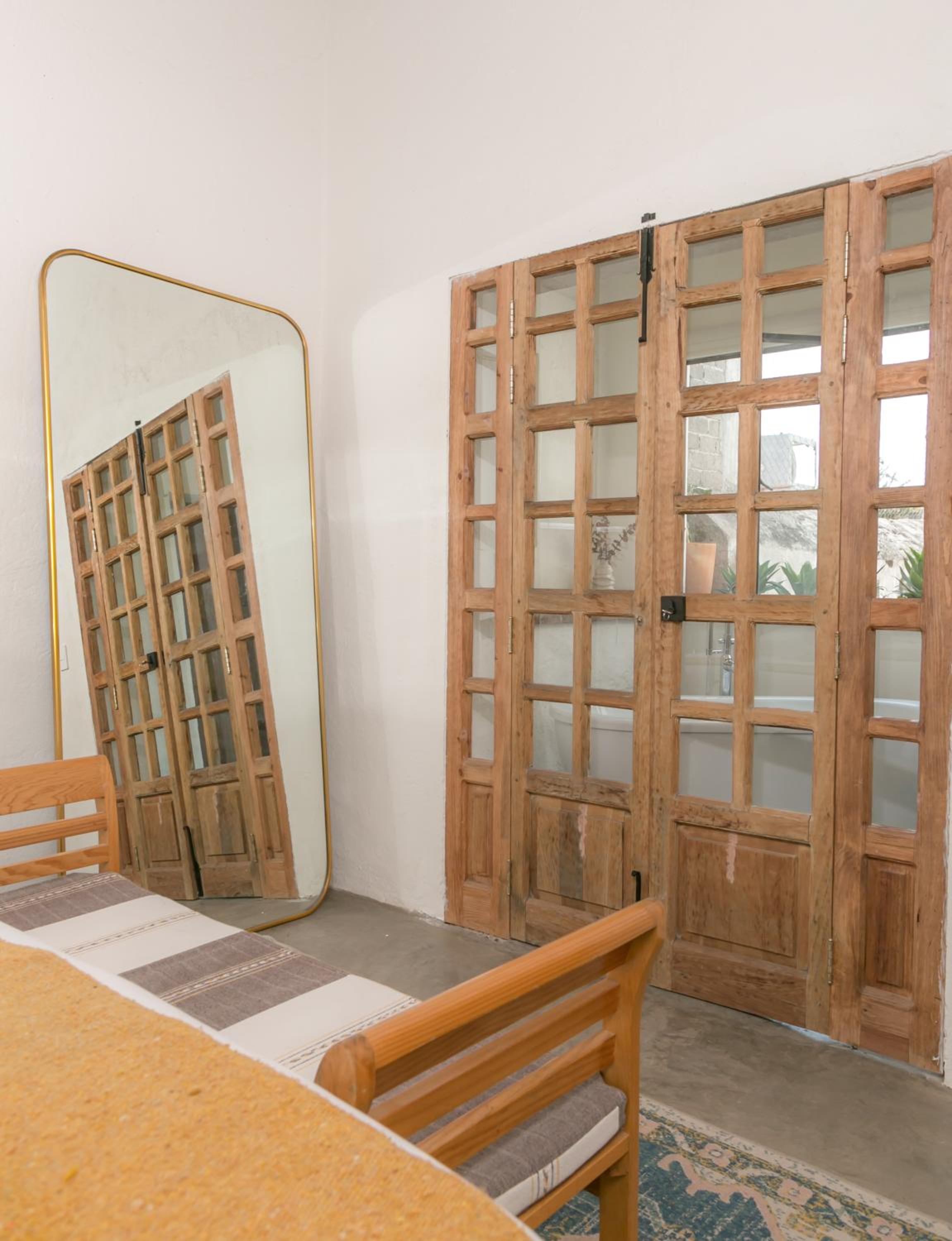 Deluxe Suite - Photo 6