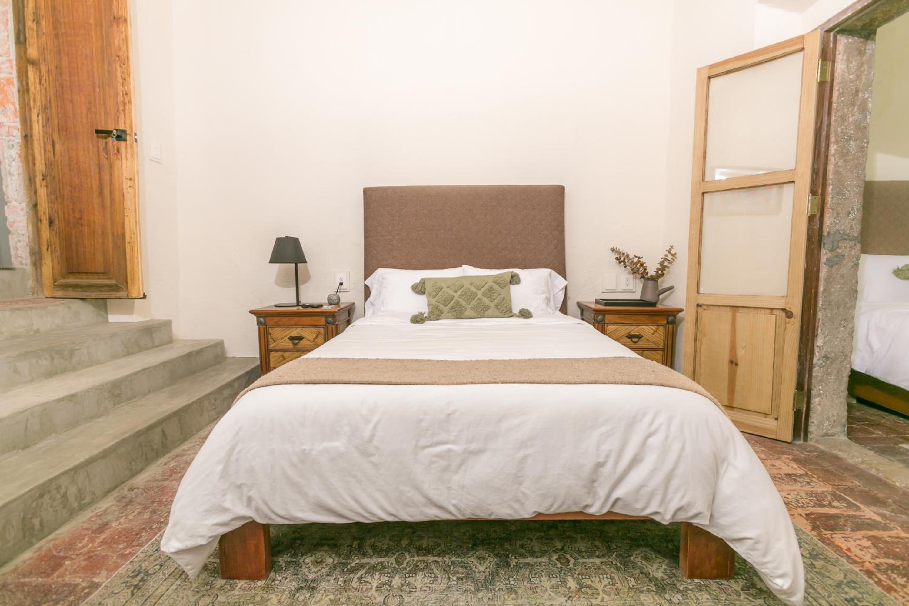 Twin Room - Photo 1
