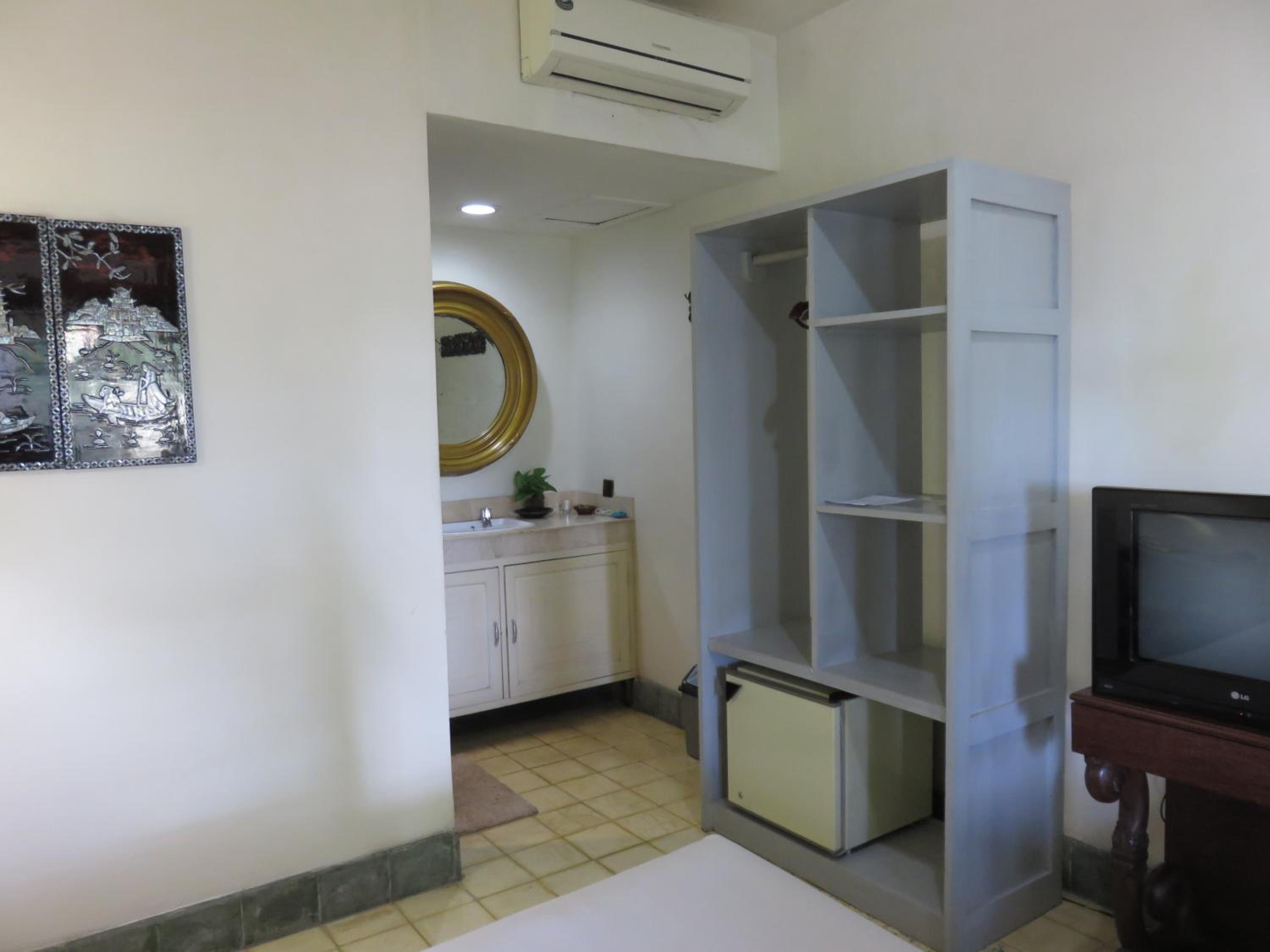 Deluxe Double or Twin Room photo 2