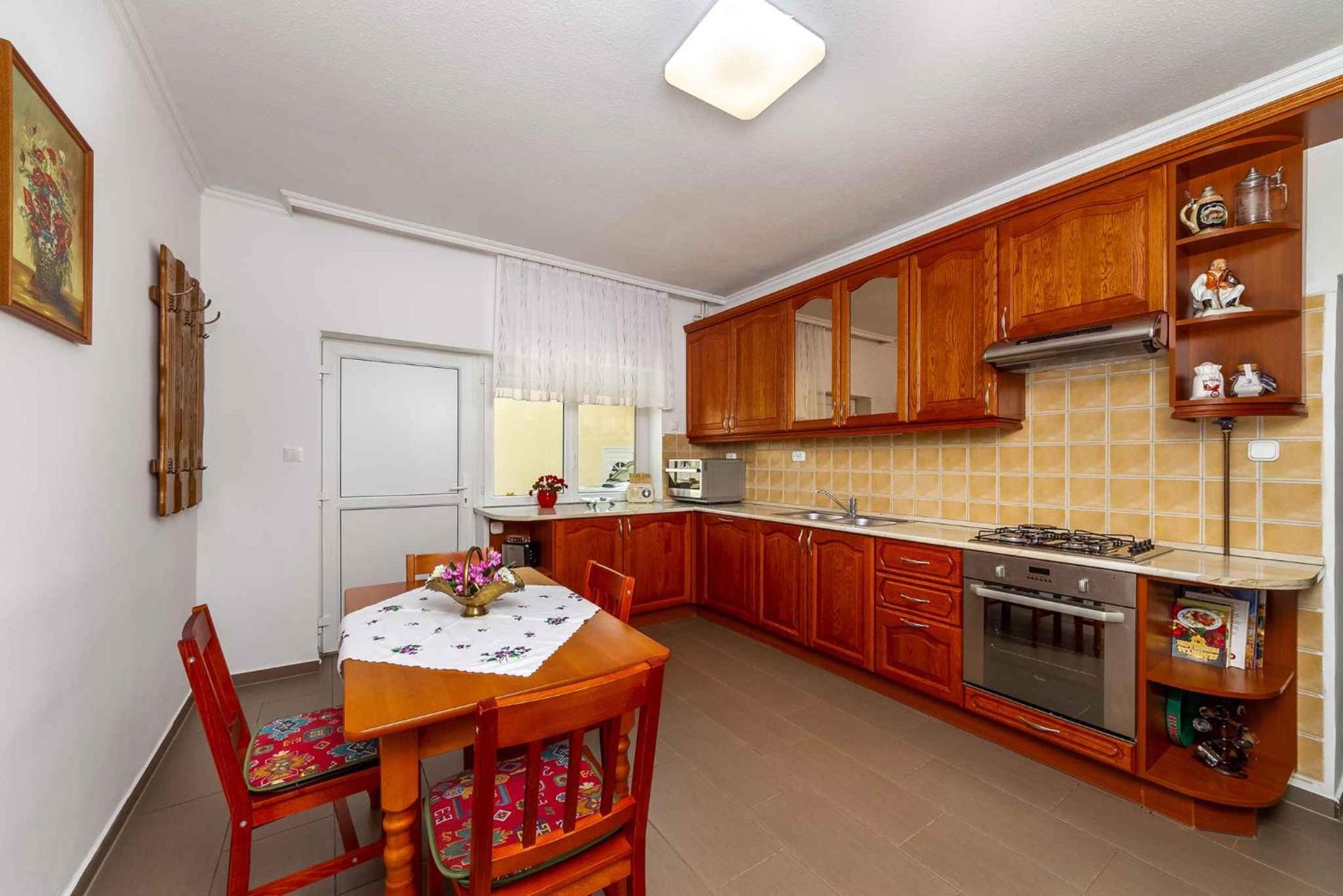 Apartment 1 photo 1