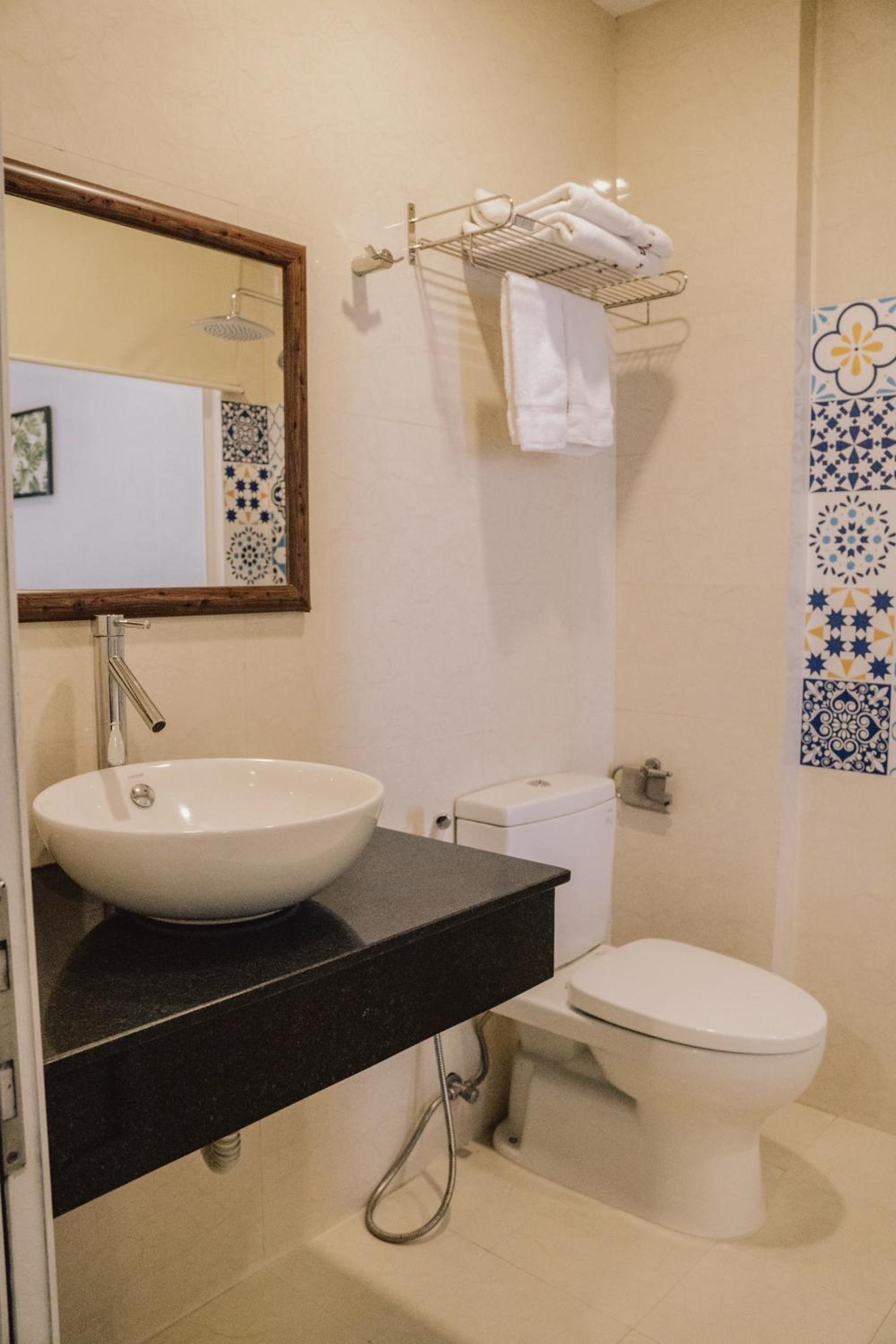 Standard Triple Room - Photo 7
