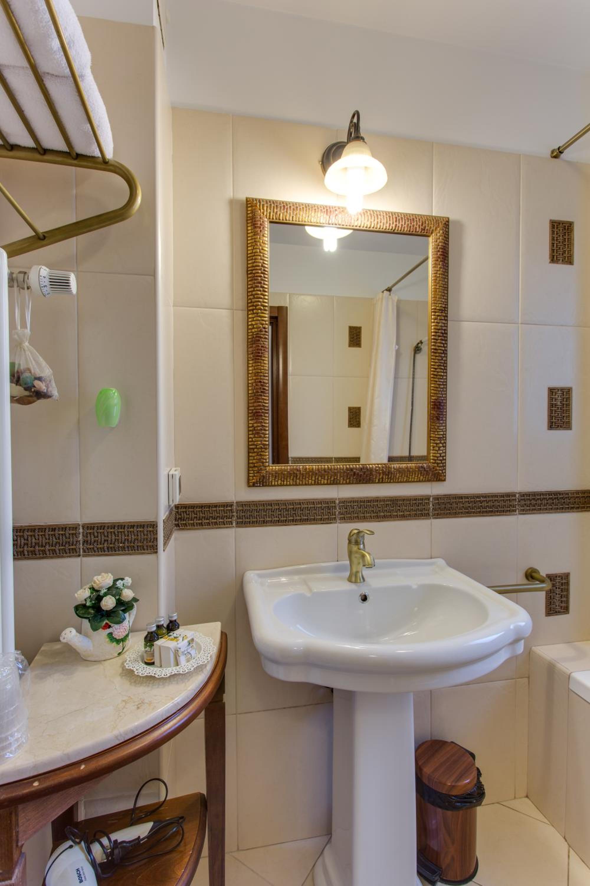 Junior Suite - Photo 10