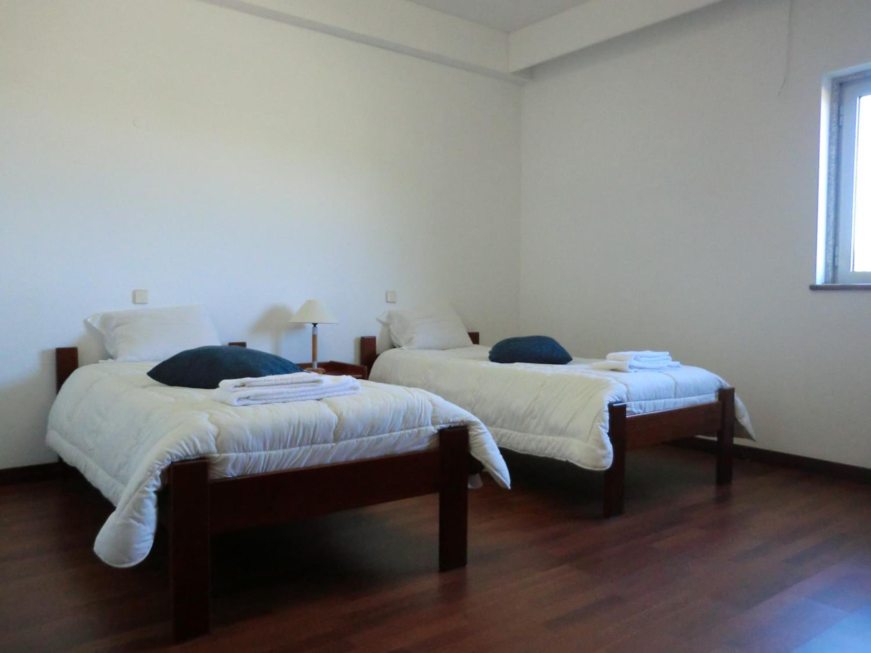 Twin Room with Shared Bathroom photo 2