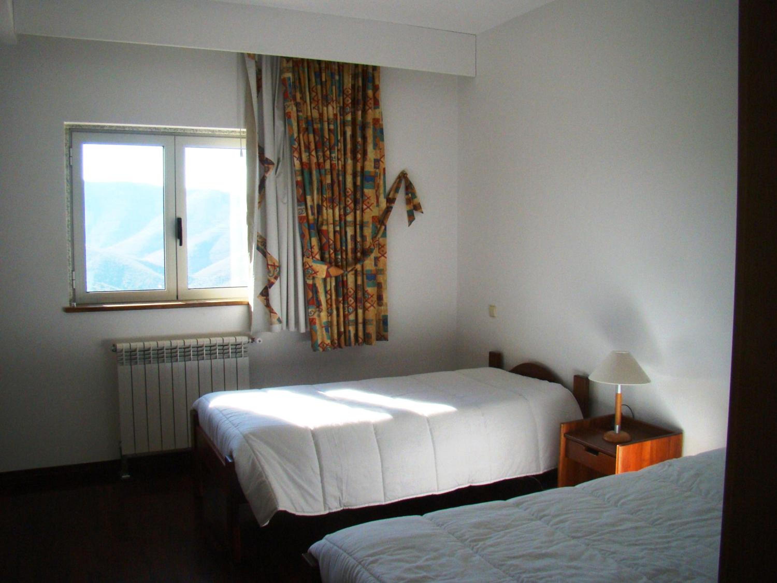 Twin Room with Shared Bathroom photo 3