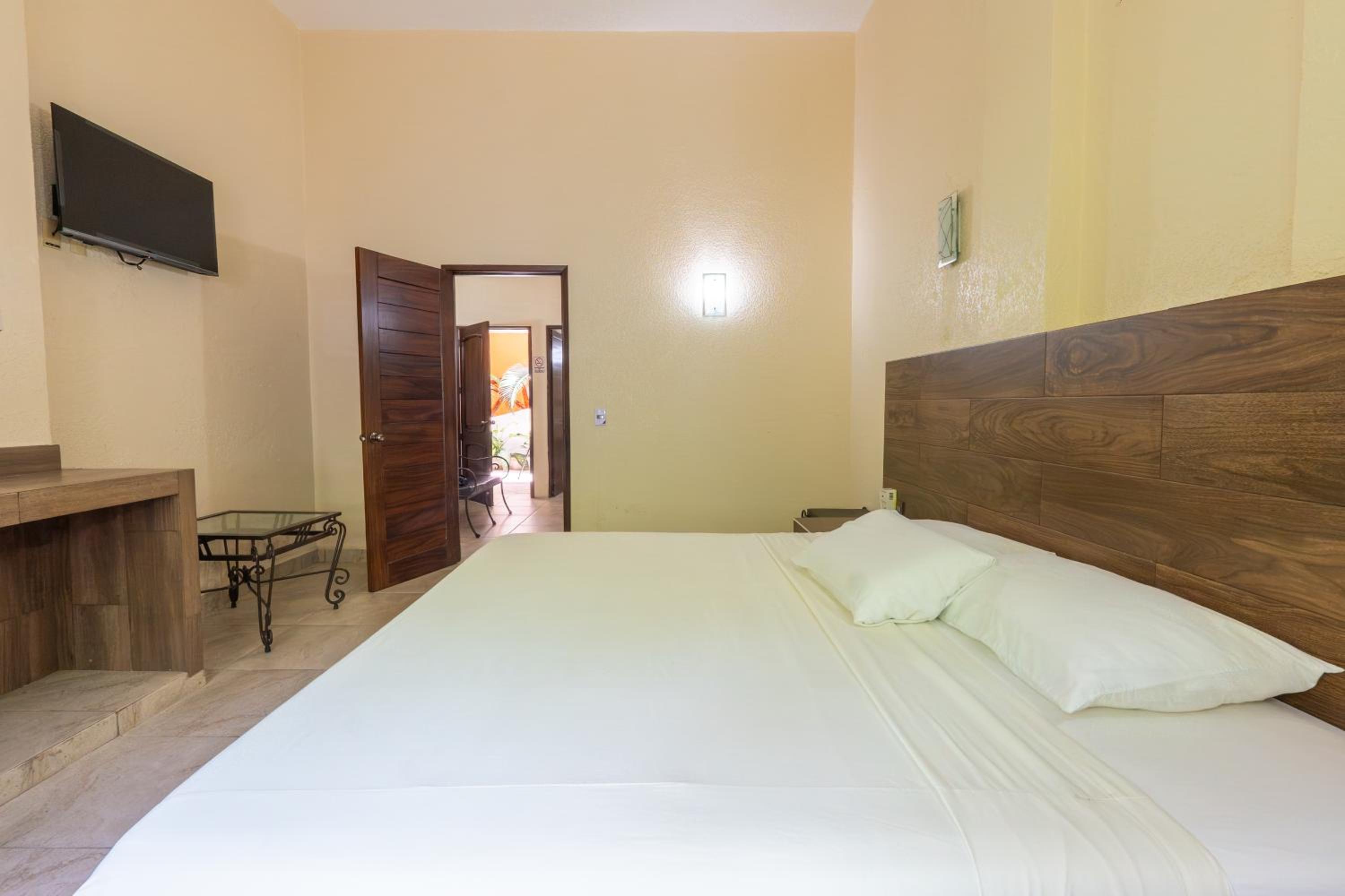 Economy Double or Twin Room