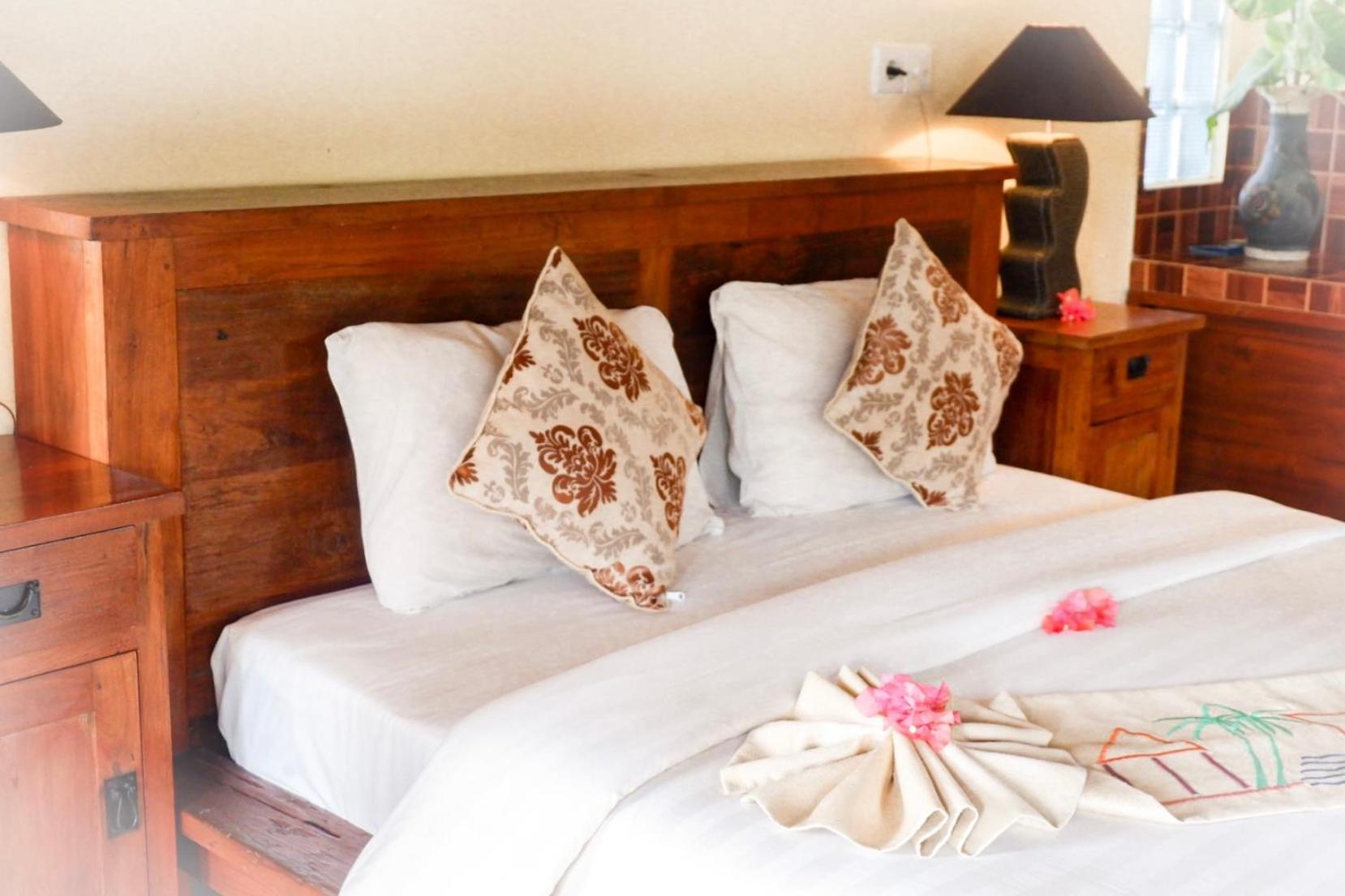 Deluxe Double Room with Sea View photo 2