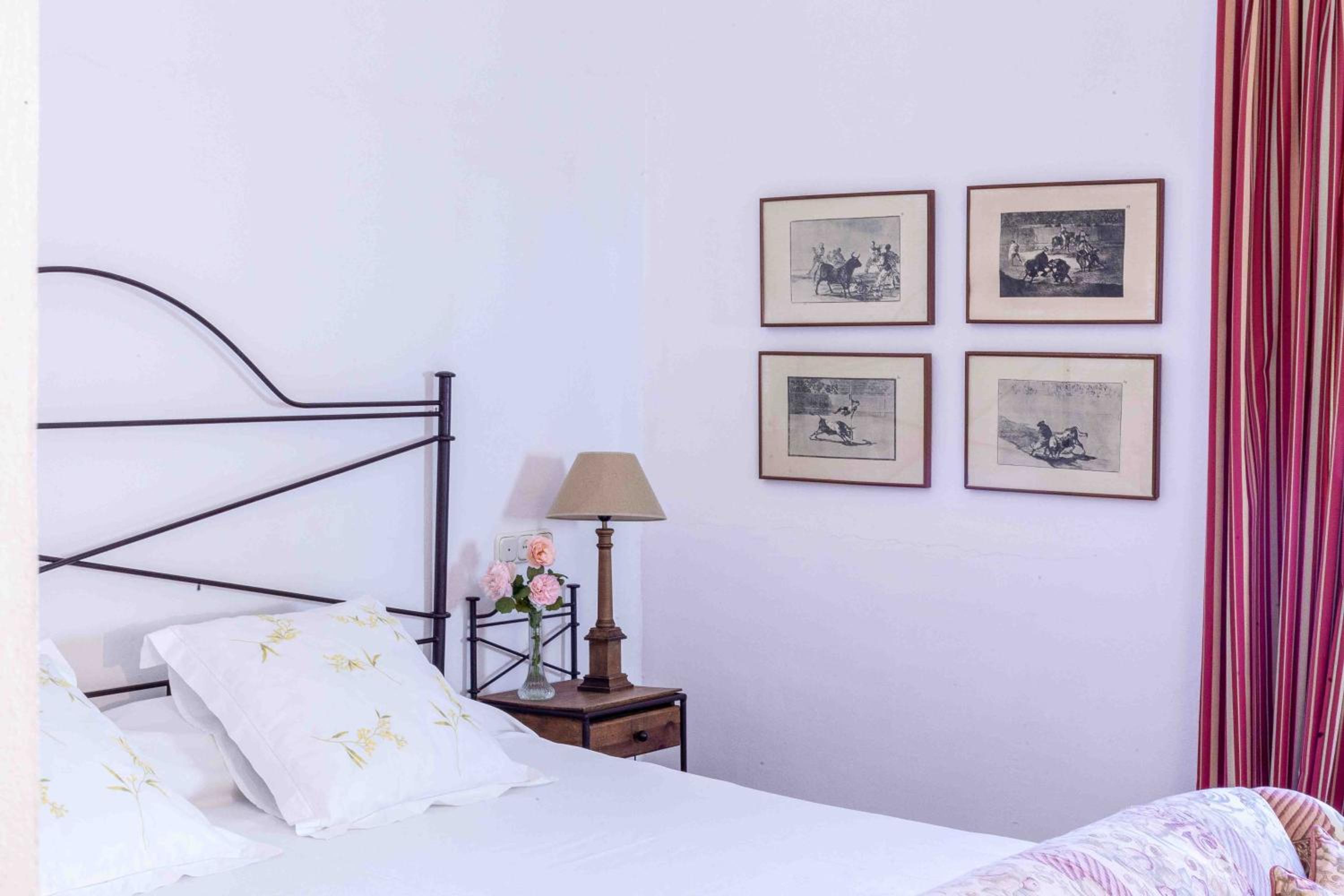 Double Room - Photo 2
