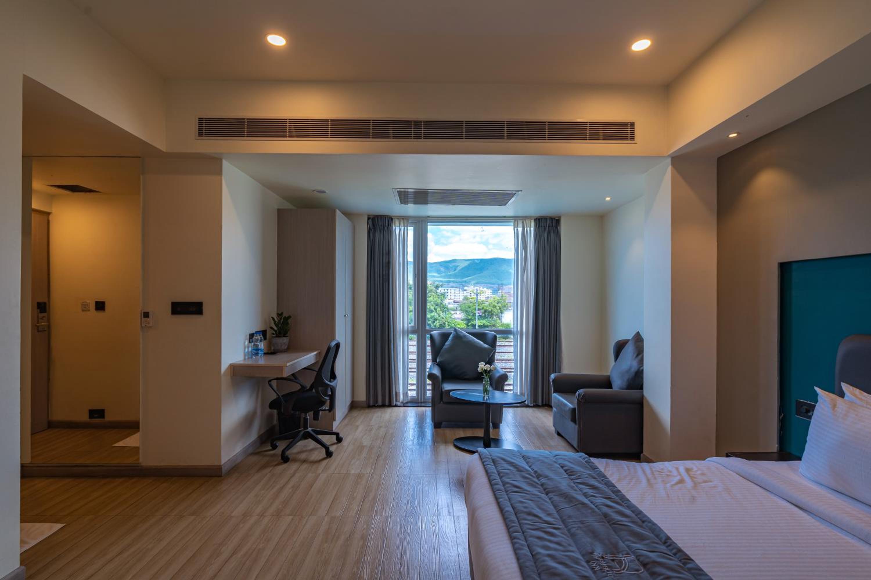 King Room - Photo 8