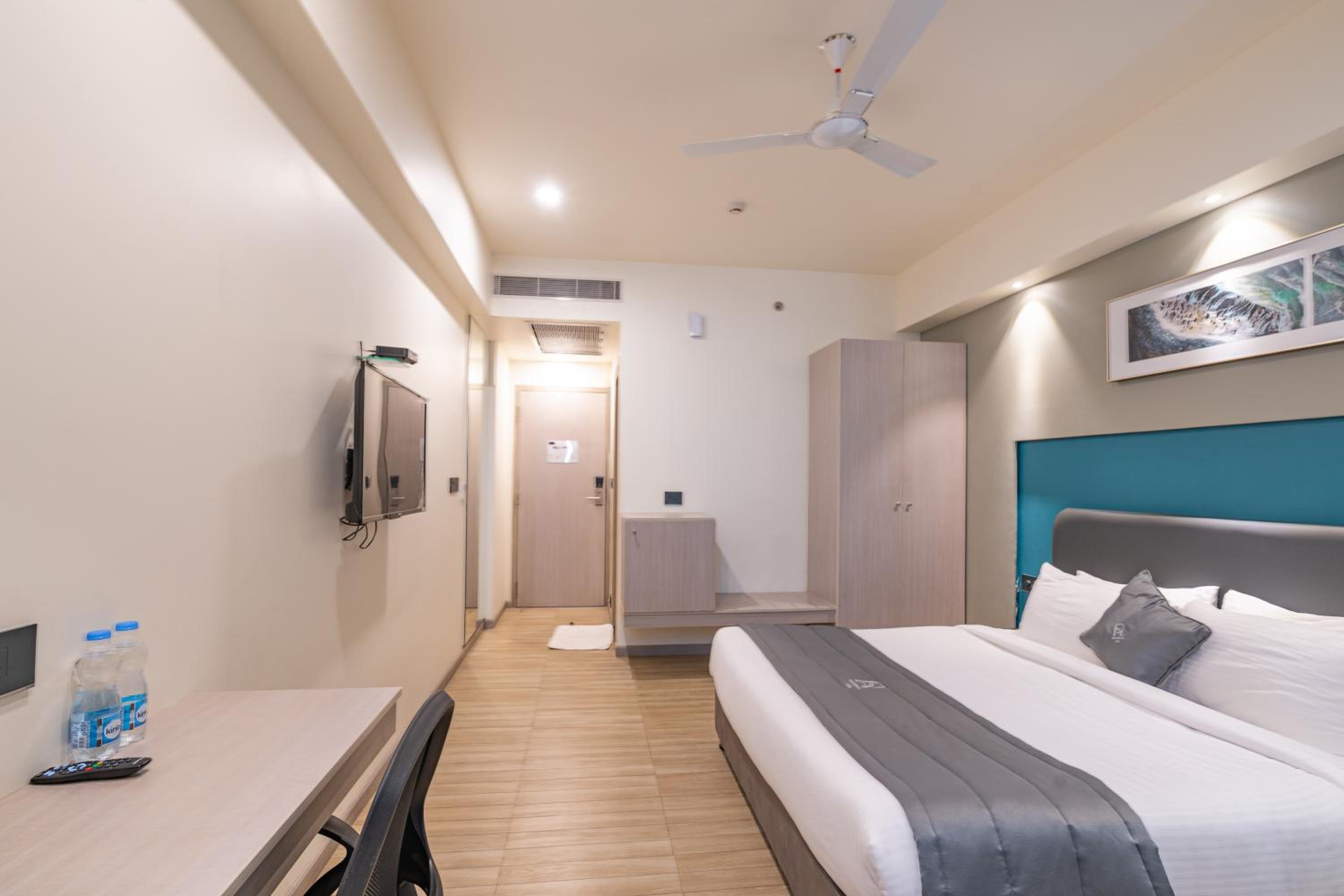 Superior Double Room - Photo 3