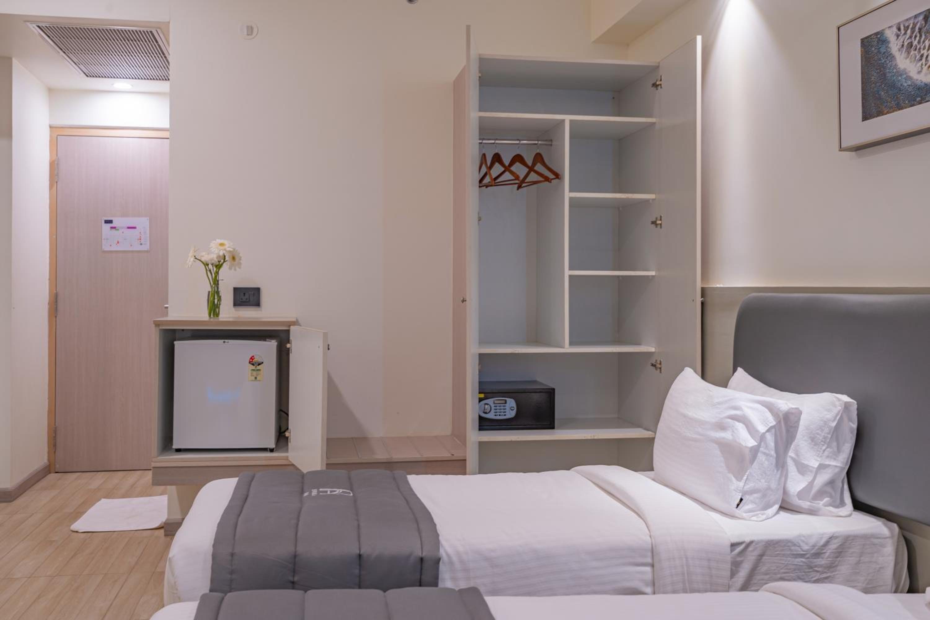 Superior Twin Room - Photo 5