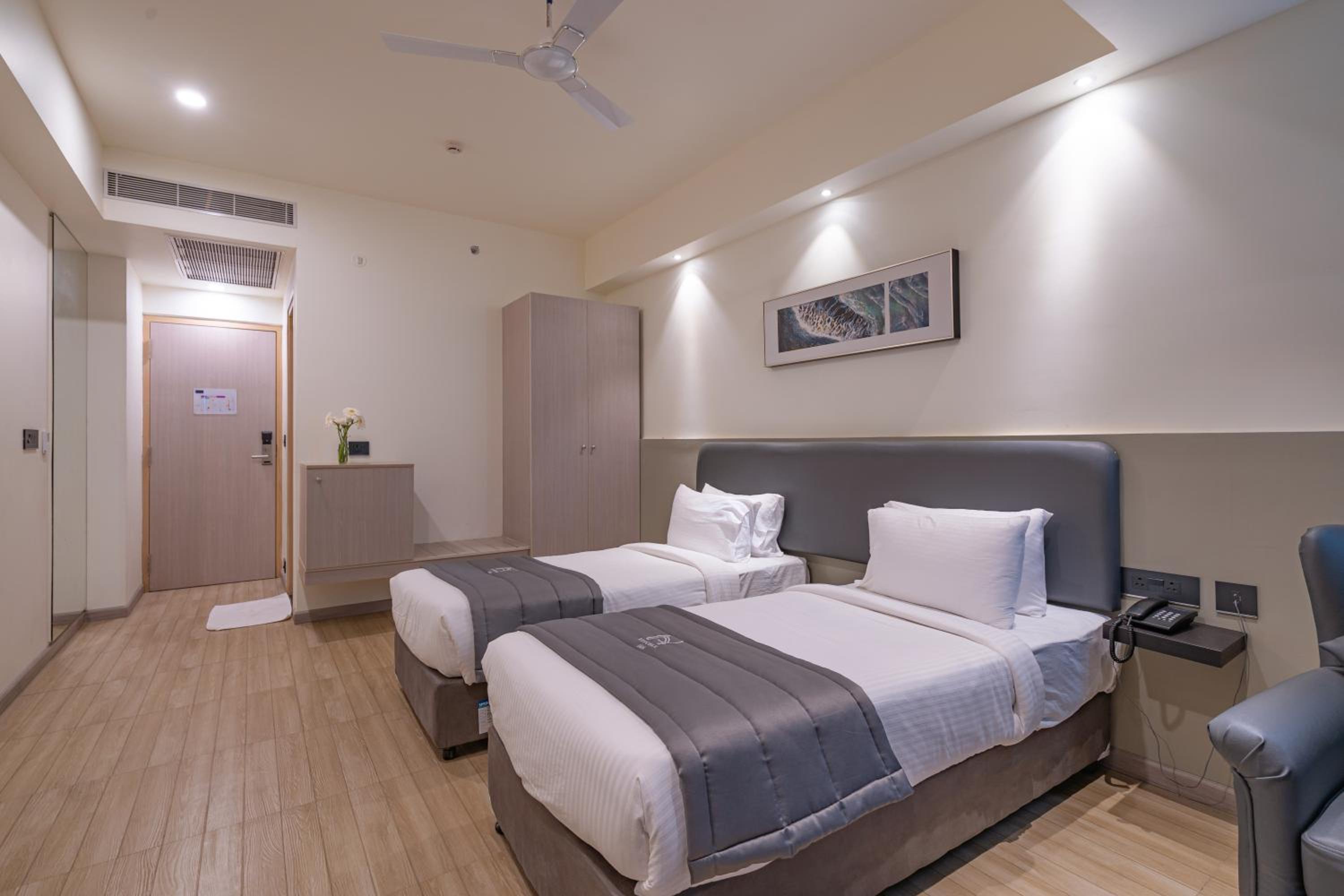 Superior Twin Room - Photo 7