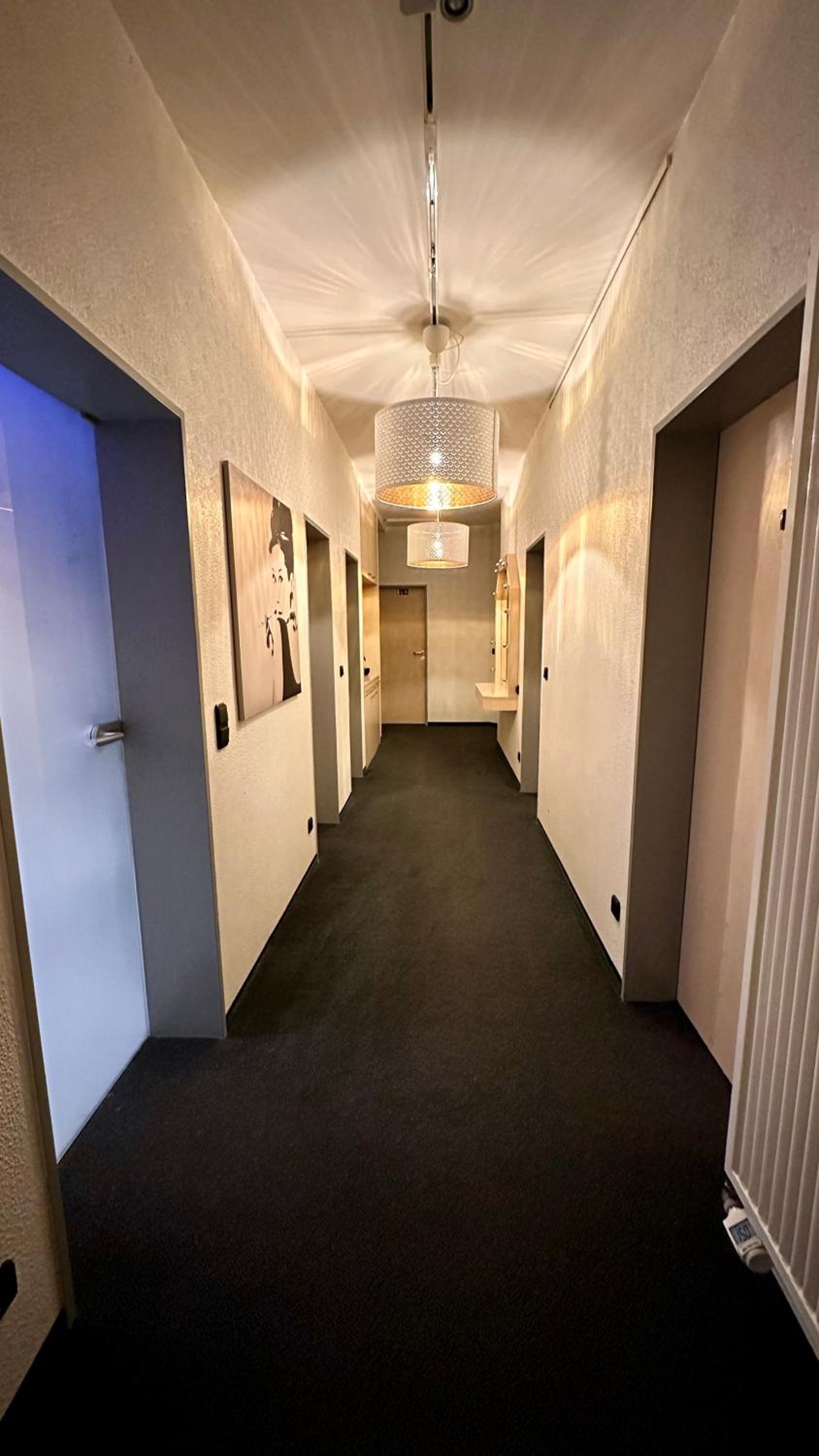 Budget Twin Room photo 2