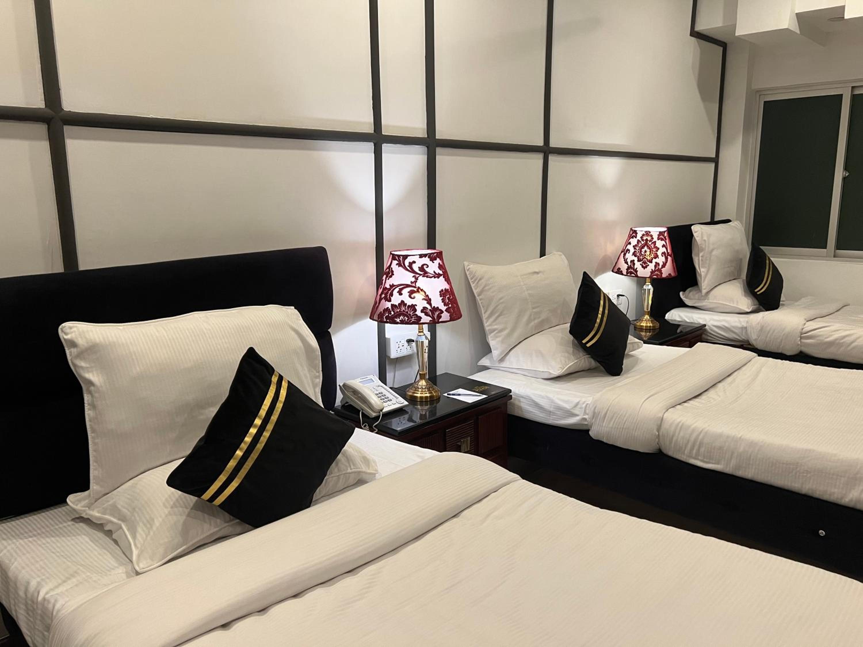 Executive Triple Room photo 2