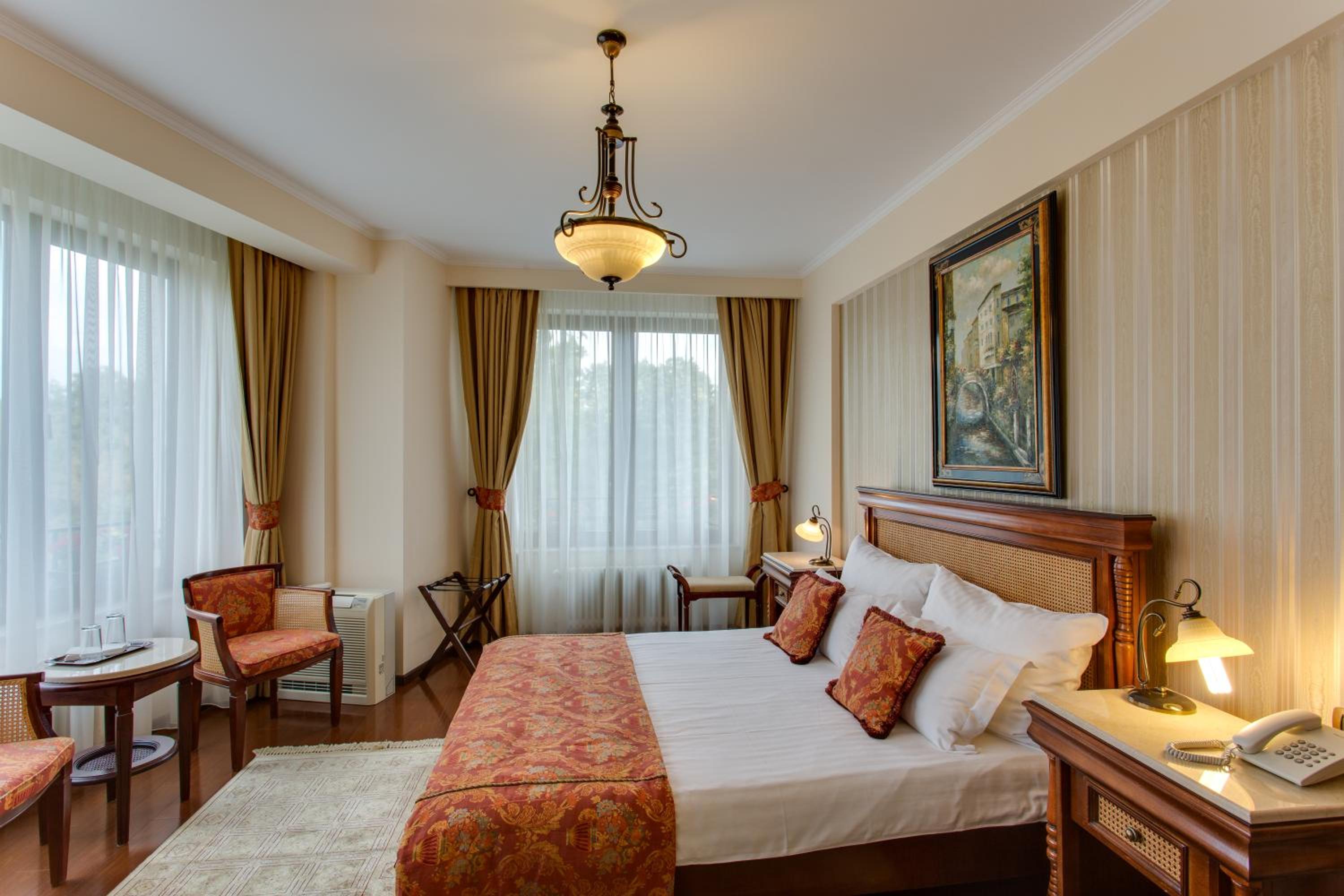 Double Room - Photo 11