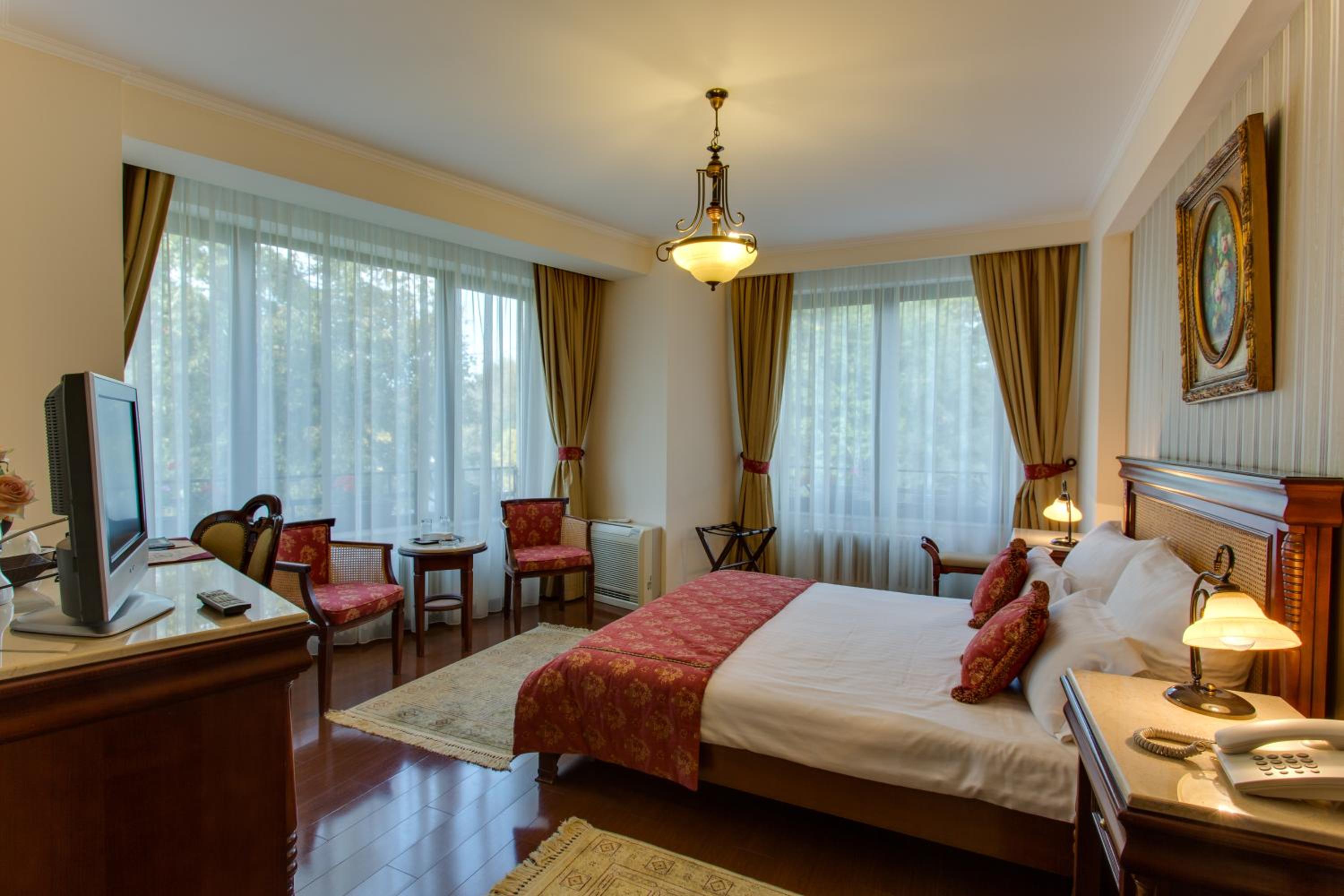 Double Room - Photo 14