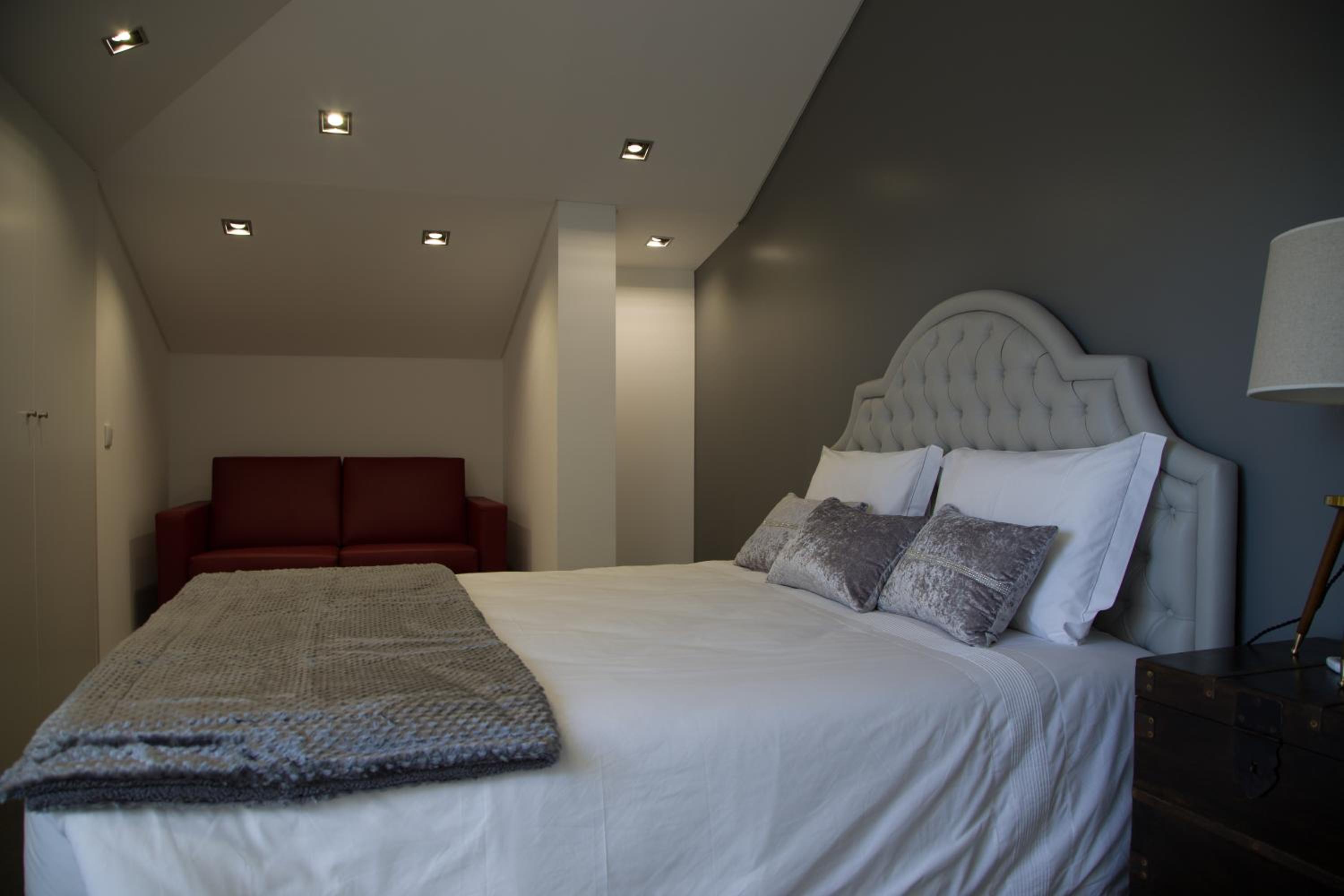 Deluxe Suite - Photo 7