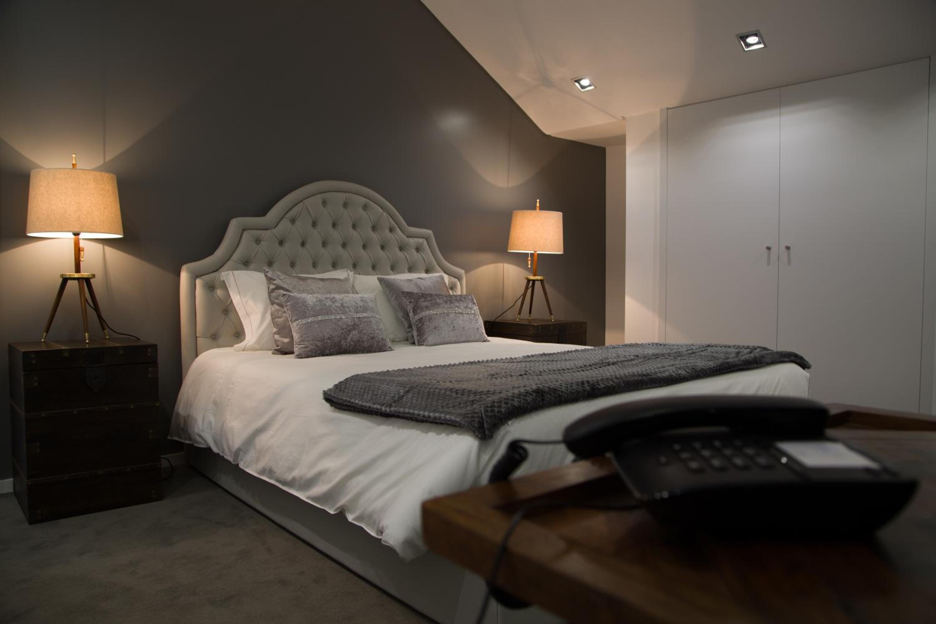Deluxe Suite - Photo 10